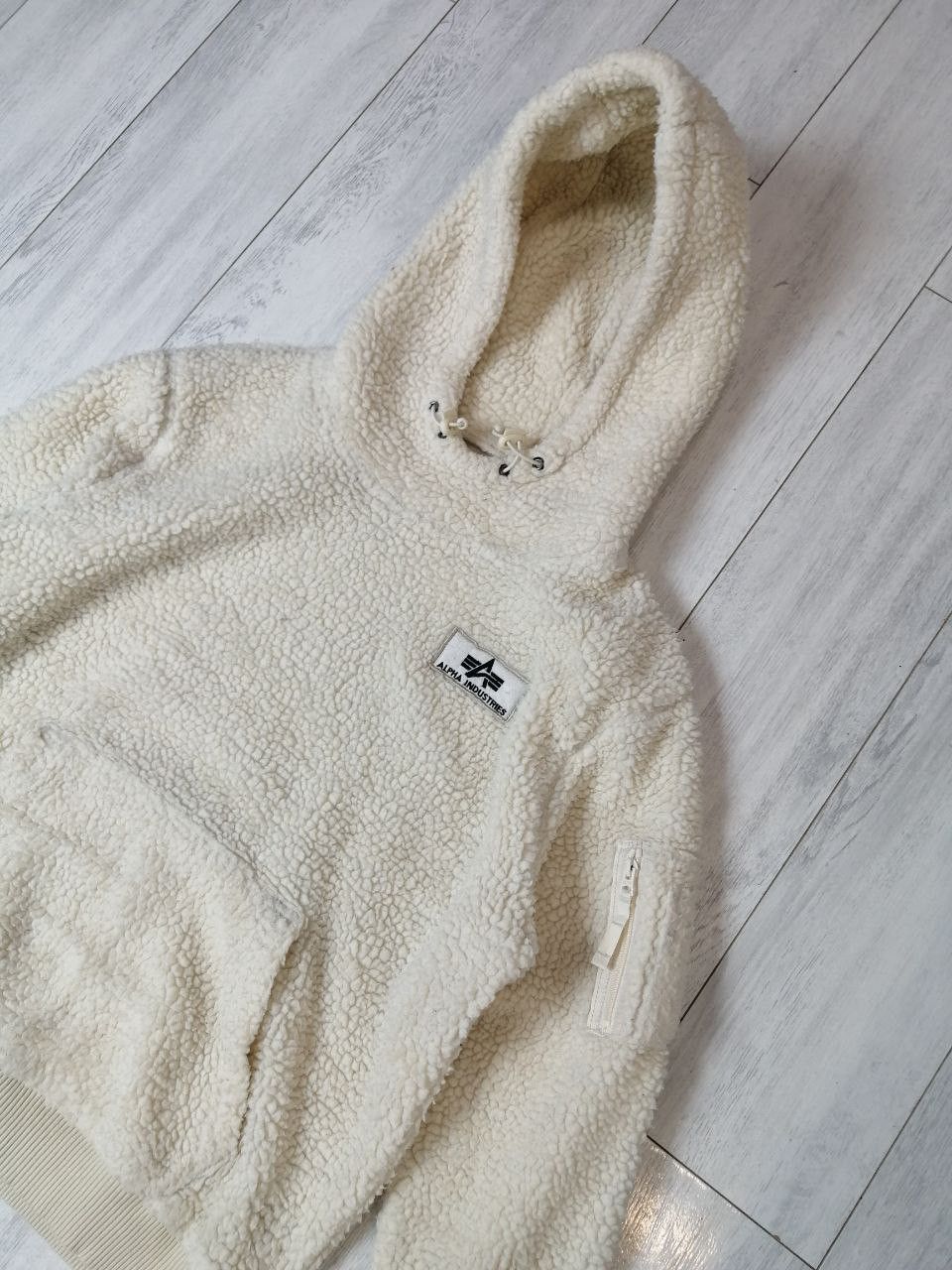 Alpha Industries Alpha Industries Inc Teddy Hoodie Size L Size US L / EU 52-54 / 3 - 3 Thumbnail