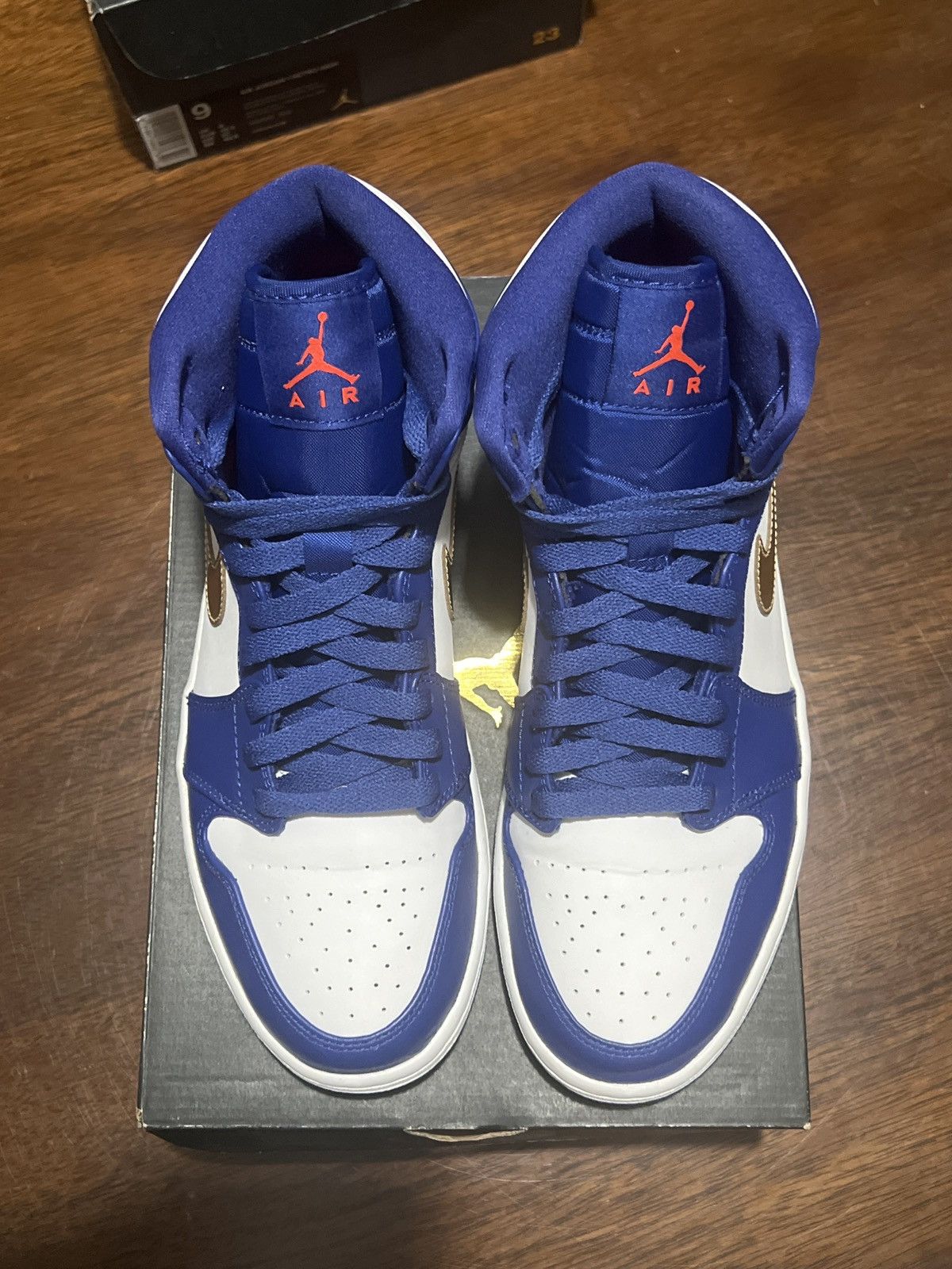 Nike Air Jordan 1 Retro High ‘Gold Medal’ 2016 Size US 9 / EU 42 - 11 Thumbnail