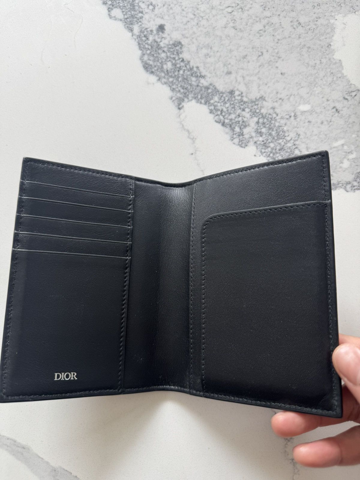 Dior Dior Passport Holder Size ONE SIZE - 4 Thumbnail