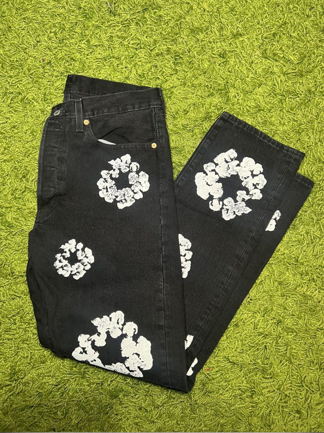 DENIM TEARS × Levi's Denim Tears x Levi’s Cotton Wreath Jeans Size US 33 - 2 Thumbnail