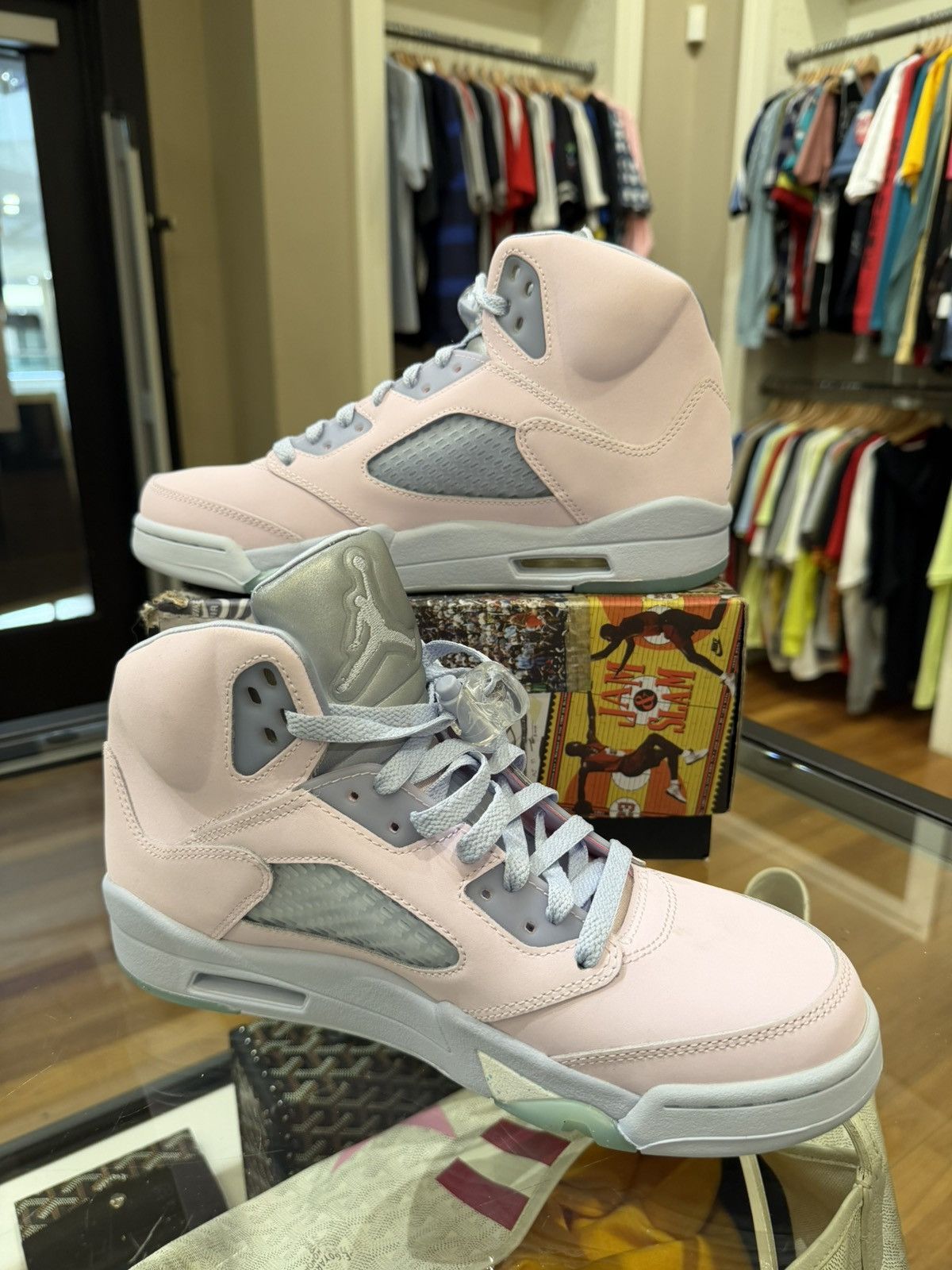 Jordan Brand Jordan 5 Retro SE ‘Easter ‘ Size US 8.5 / EU 41-42 - 3 Thumbnail