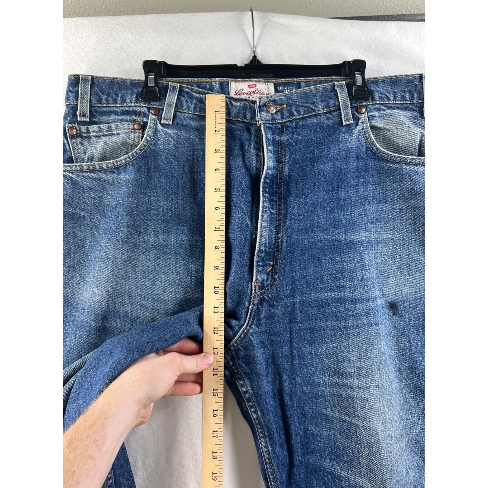 Levi's VINTAGE Levi's 540 Jeans Mens 42x32 Relaxed Fit Blue 5-Pocket High Rise Denim Cotton Blend Belt Loops USA Classic 90s Style Mens Size US 42 / EU 58 - 6 Thumbnail