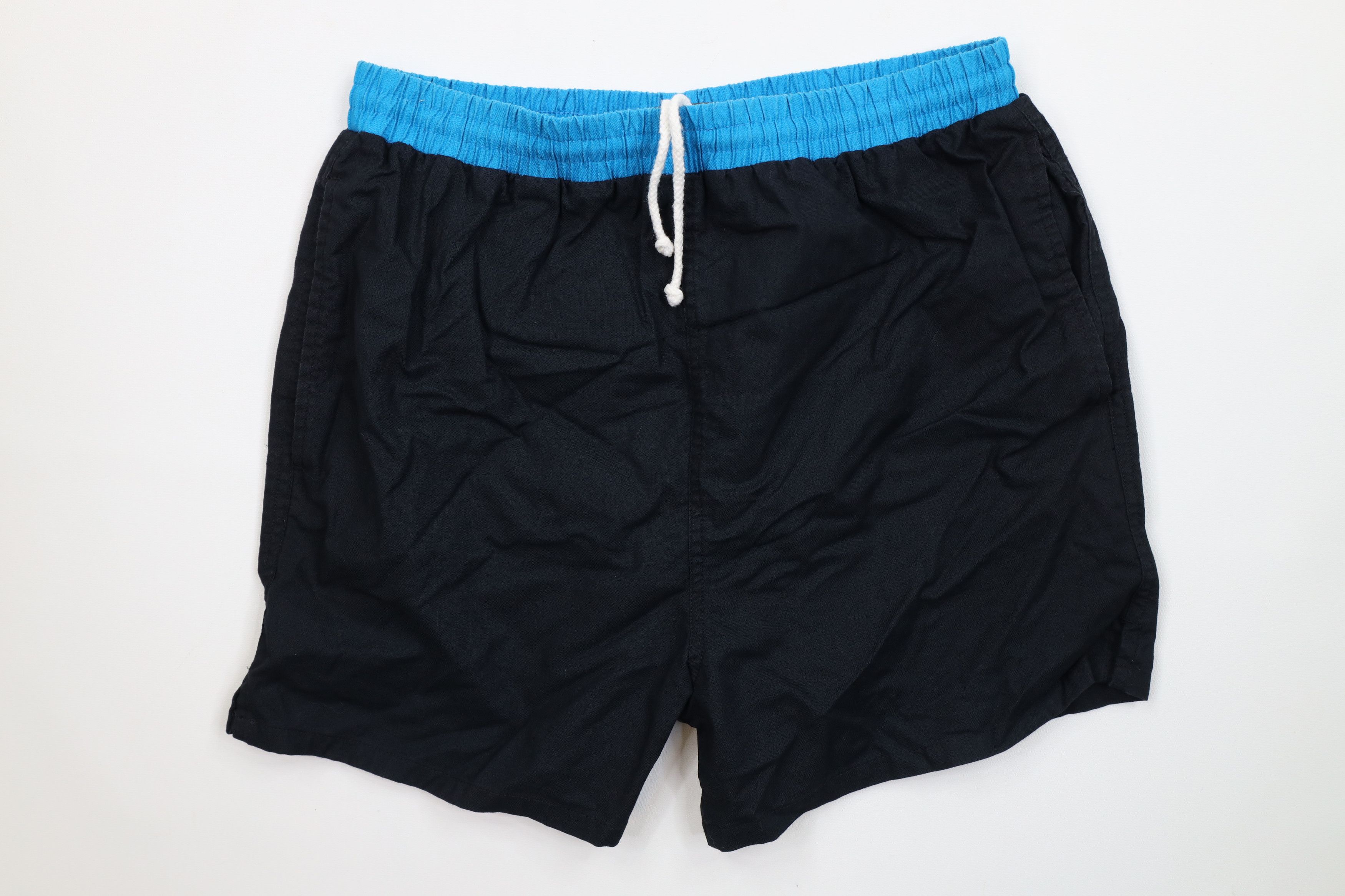 Vintage Vintage 90s Streetwear Above Knee Lined Shorts Black Cotton Size US 32 / EU 48 - 1 Thumbnail