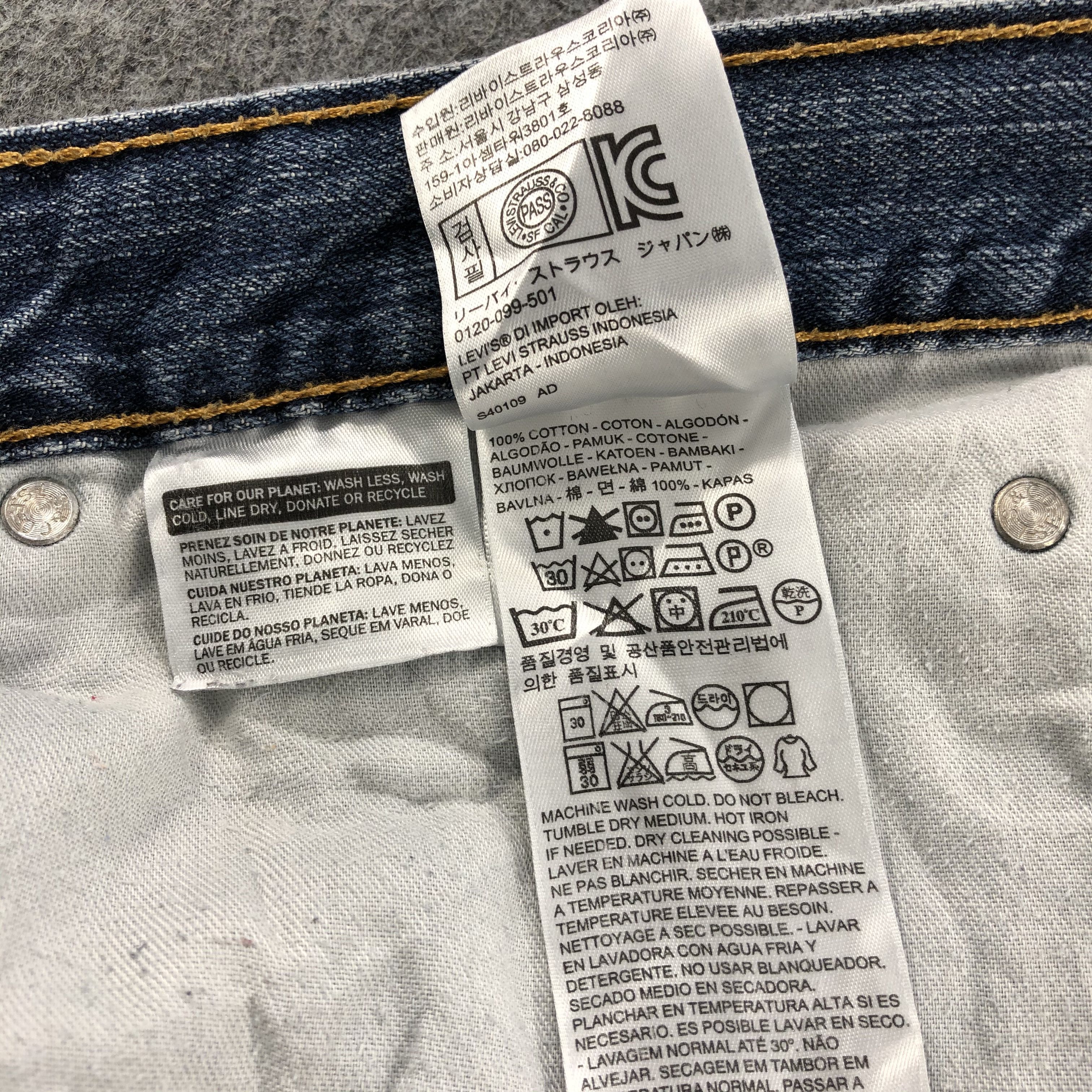 Levi's × Vintage Vintage Blue Wash Levis 514 Jeans-JM1838 Size US 40 / EU 56 - 11 Thumbnail