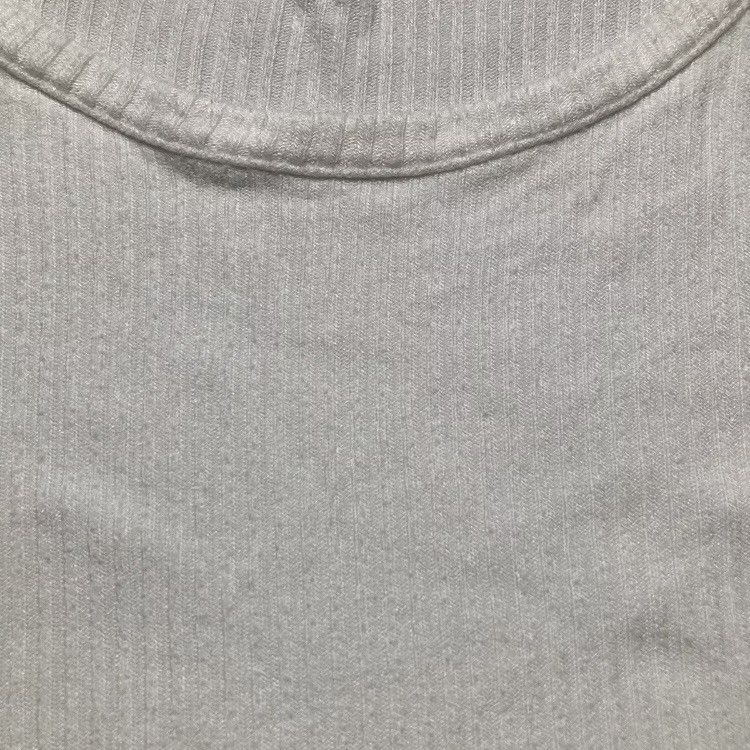 Brandy Melville Brandy Melville Crop Top Size S / US 4 / IT 40 - 2 Thumbnail