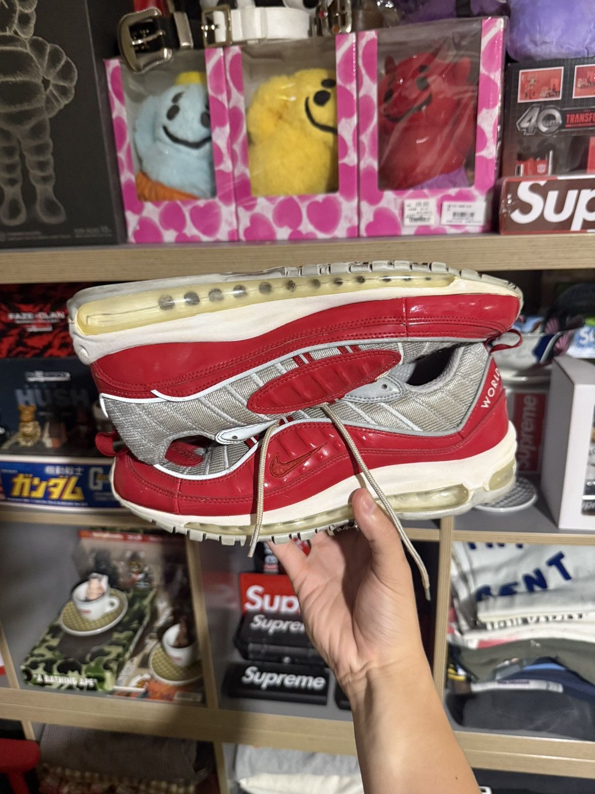 Nike × Supreme Nike x Supreme Air Max 98 Varsity Red Size US 10 / EU 43 - 6 Thumbnail
