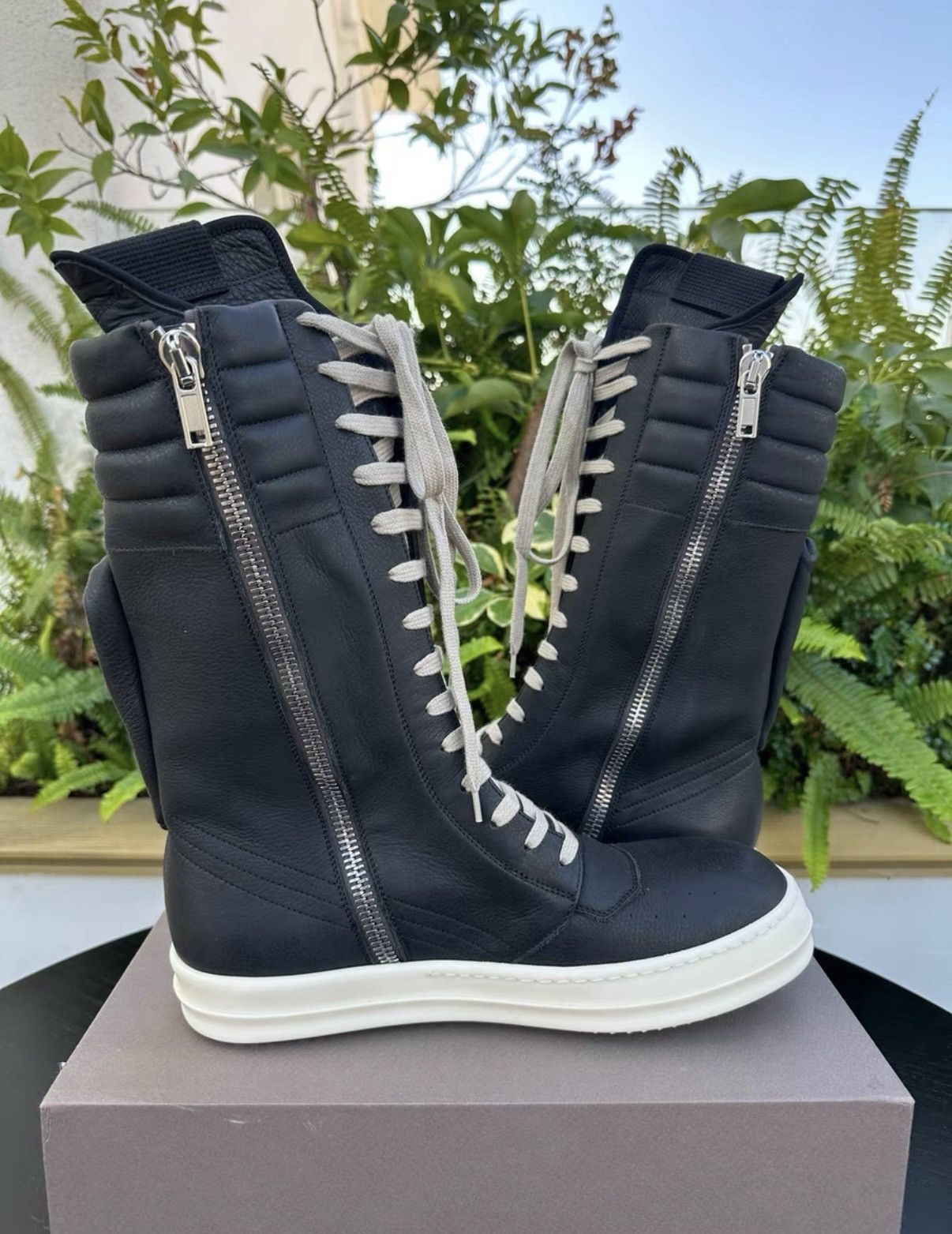 Rick Owens Rick Owens Matte Leather Cargo Cavalry Boots Size US 9.5 / EU 42-43 - 5 Thumbnail