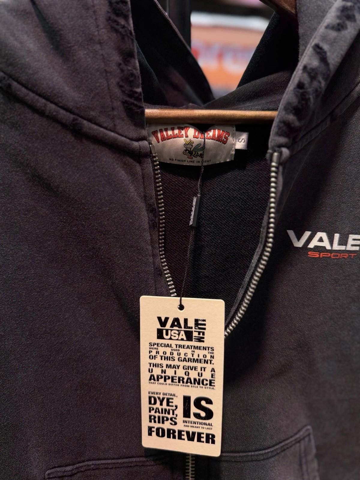 Vale S - Vale Zip Up Hoodie Authentic Valley Black Back Logo Size US S / EU 44-46 / 1 - 9 Thumbnail