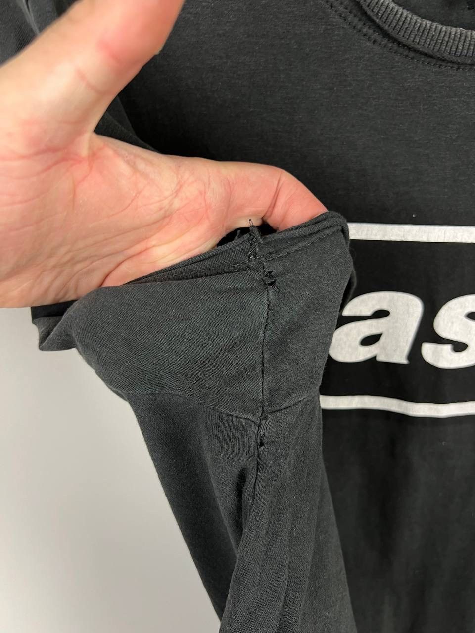 Band Tees Oasis band t-shirts size M Size US M / EU 48-50 / 2 - 10 Thumbnail