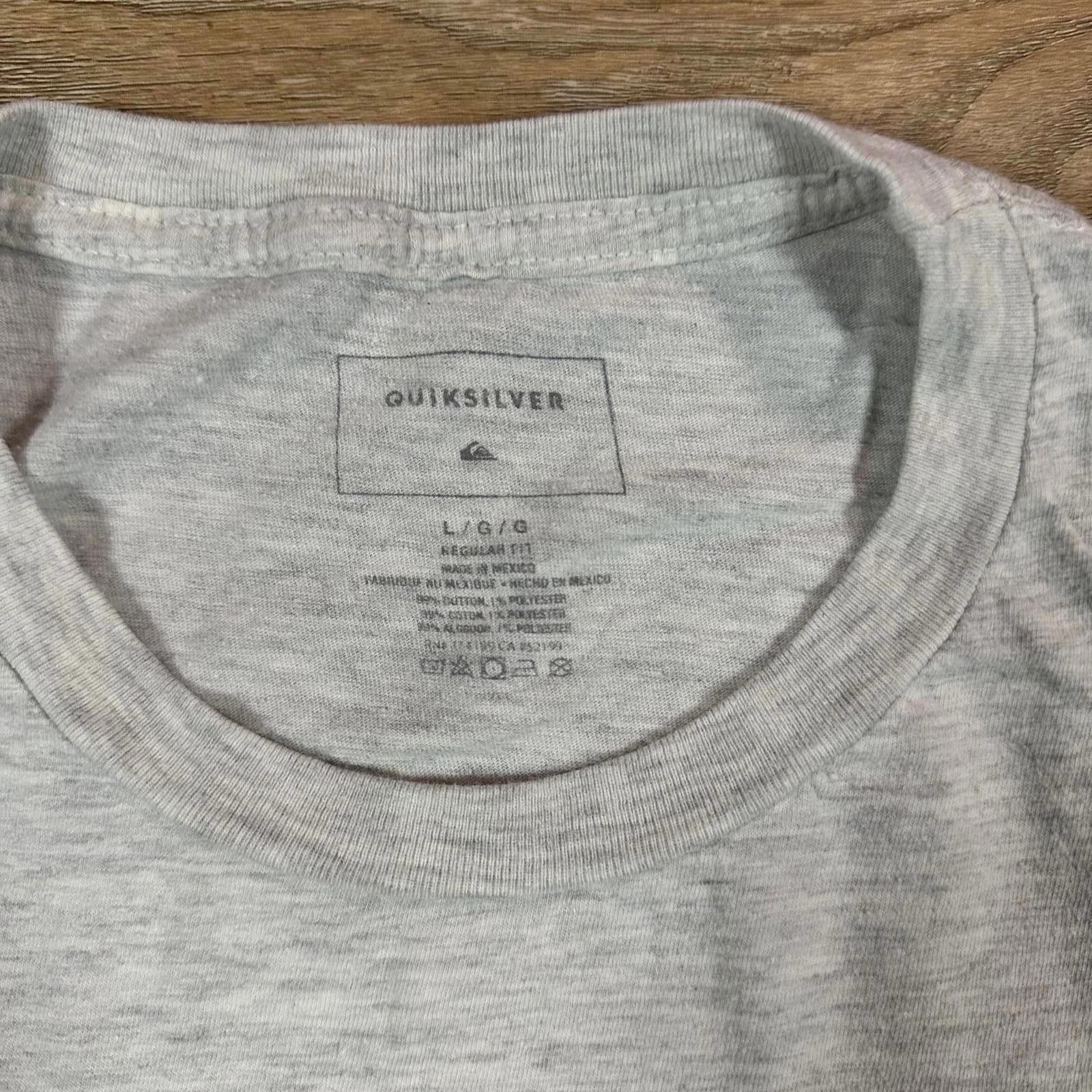 Quiksilver Quiksilver Men T-Shirt L Gray Palm Print Size US L / EU 52-54 / 3 - 4 Thumbnail
