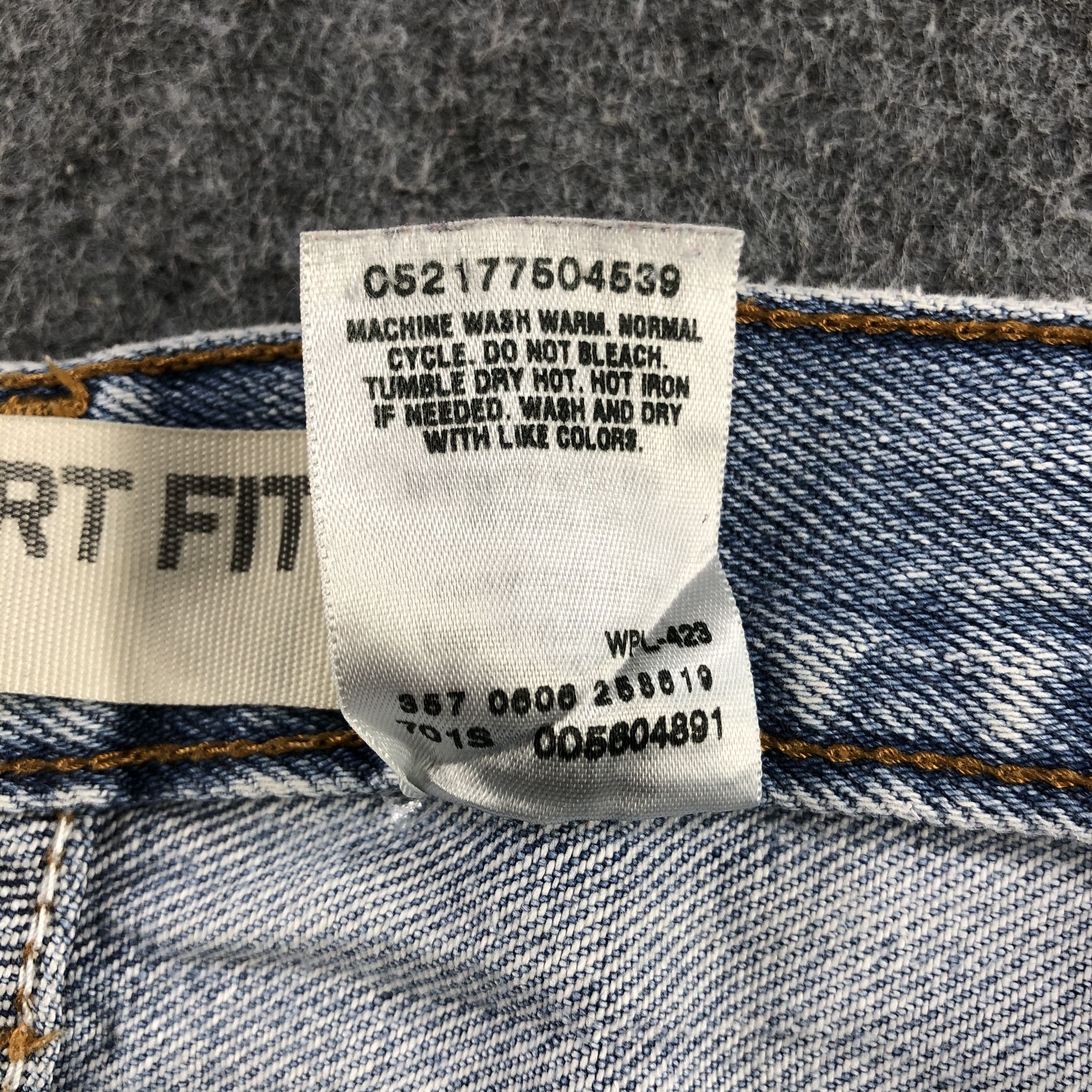 Levi's Vintage Light Wash Levis 560 Jeans-J2172 Size US 31 - 11 Thumbnail