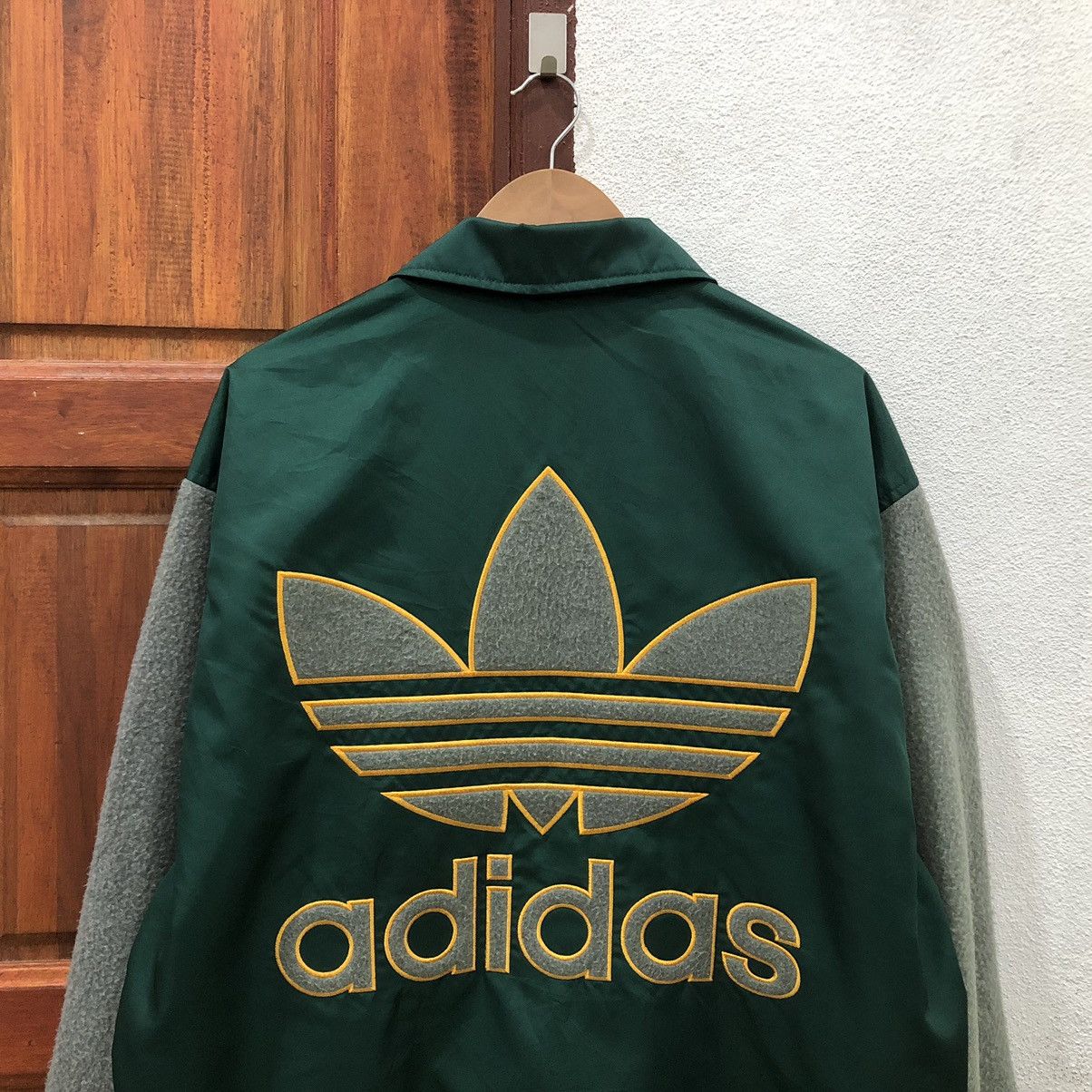 Adidas × Vintage Adidas Big Logo Coach Button Jacket Size US L / EU 52-54 / 3 - 4 Thumbnail