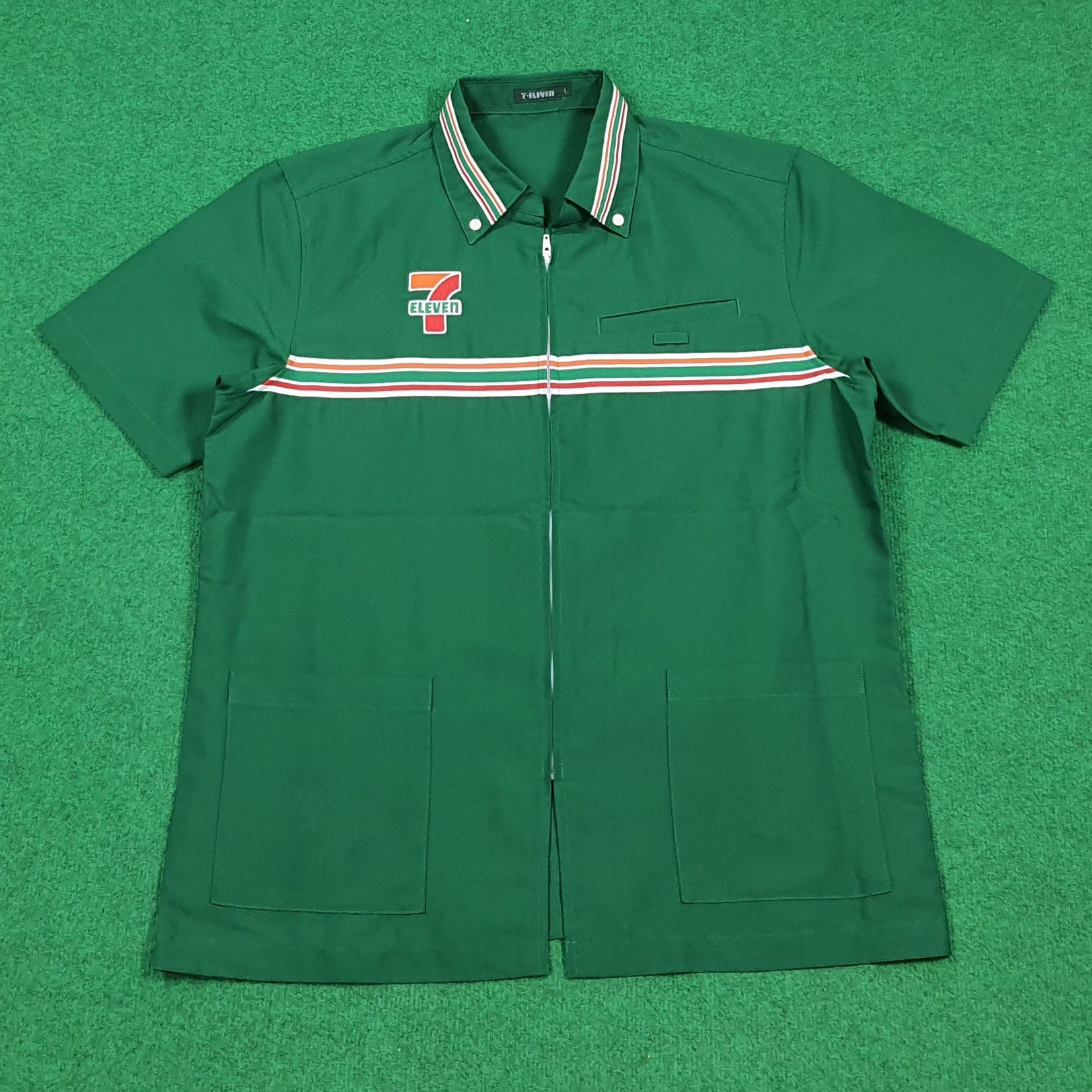 Japanese Brand Vintage 7-Eleven Japan Worker Uniform Zipper Jacket E1A22 Size US L / EU 52-54 / 3 - 1 Thumbnail