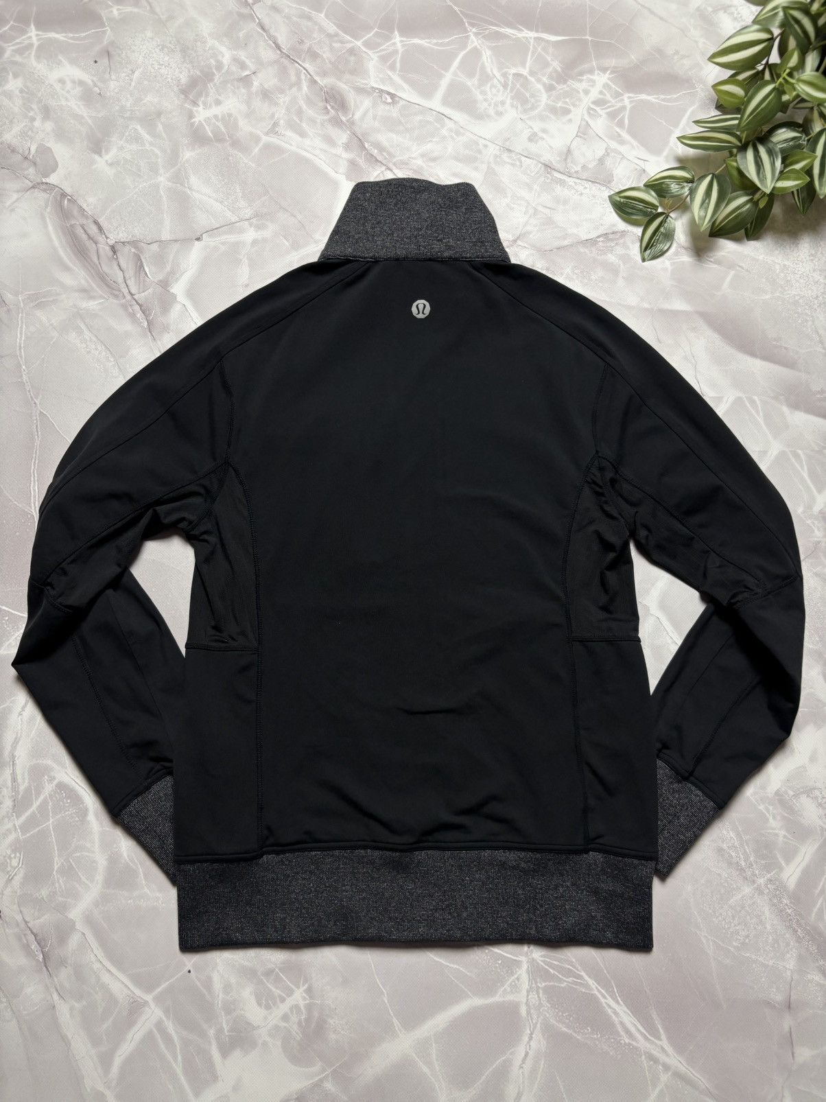 Lululemon Lululemon Luon Vent Tech FZ Jacket Magnetic Pocket Mens M Size US M / EU 48-50 / 2 - 6 Thumbnail