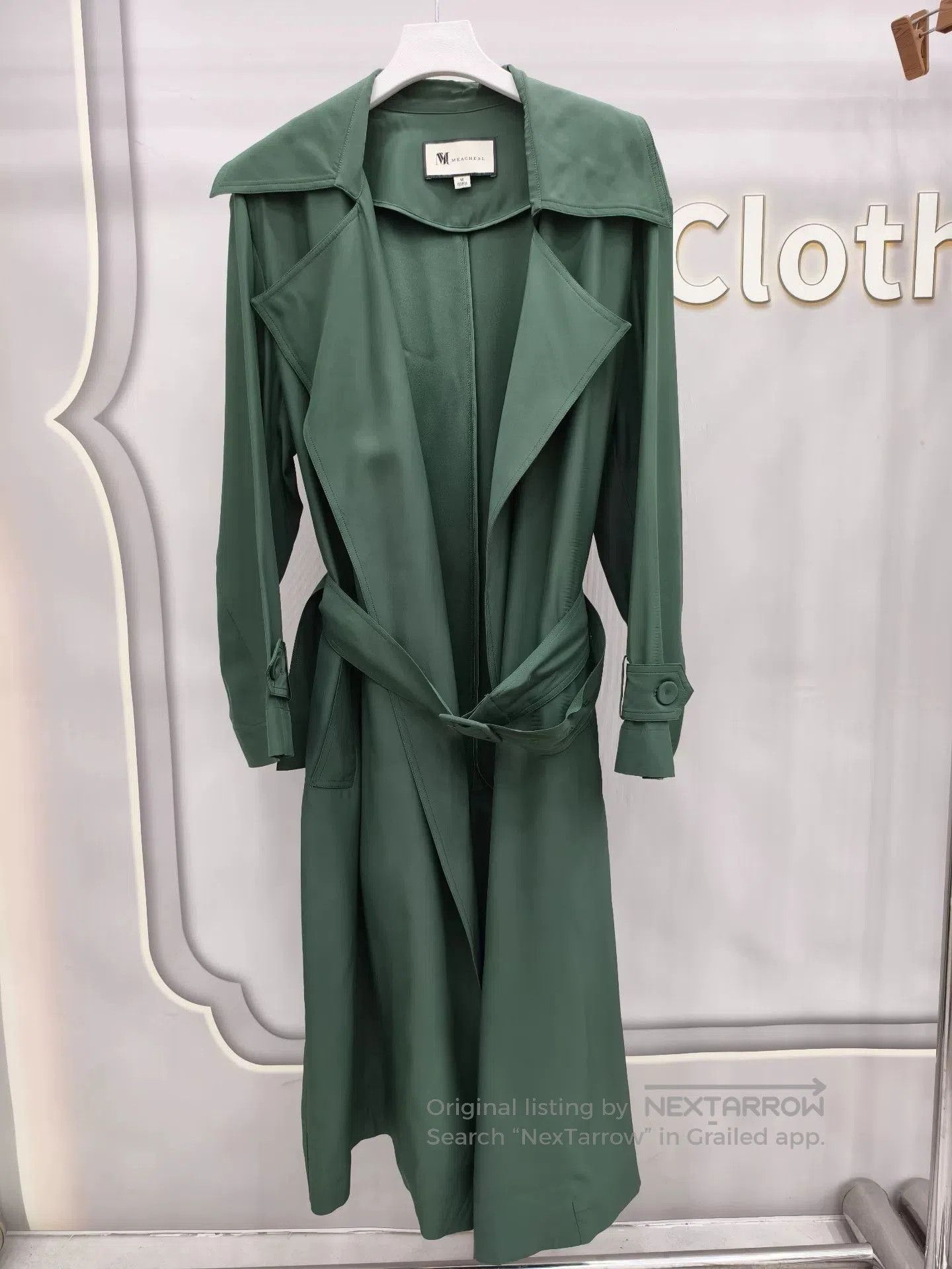 Japanese Brand Green Silk Trench Coat for Women. Size M / US 6-8 / IT 42-44 - 1 Thumbnail
