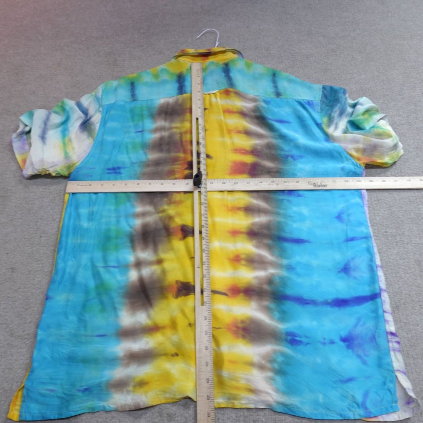 Vintage VINTAGE Visitor Shirt L Blue Silk Tie Dye Geometric Button-Up Short Sleeve Collared Loud Loop Collar Mens Size US L / EU 52-54 / 3 - 5 Thumbnail