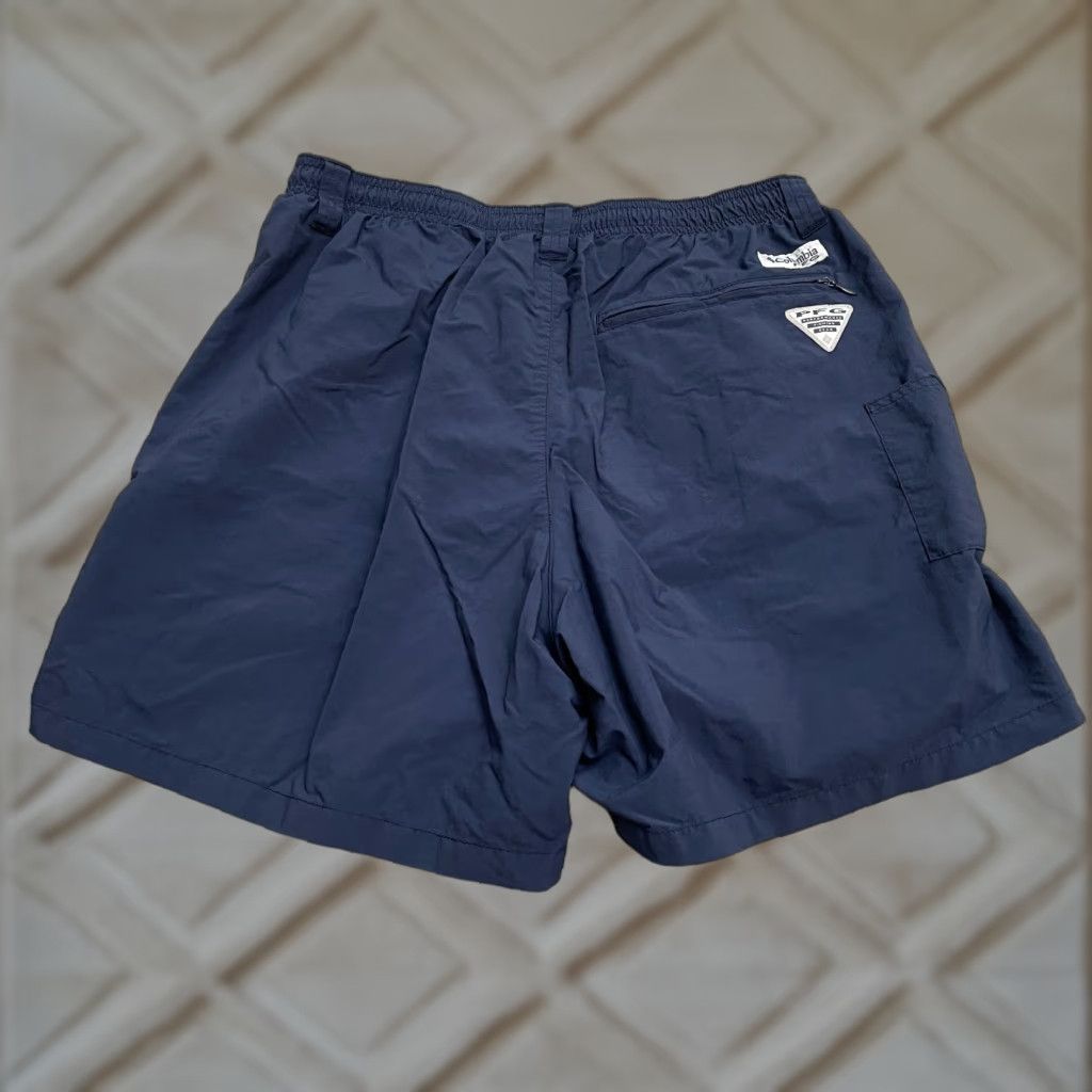Vintage Columbia PFG Omni Shade Water Shorts Mens Large Blue Elastic Waist Trunks 31x5.5 Navy/Blue Size US 33 - 1 Thumbnail