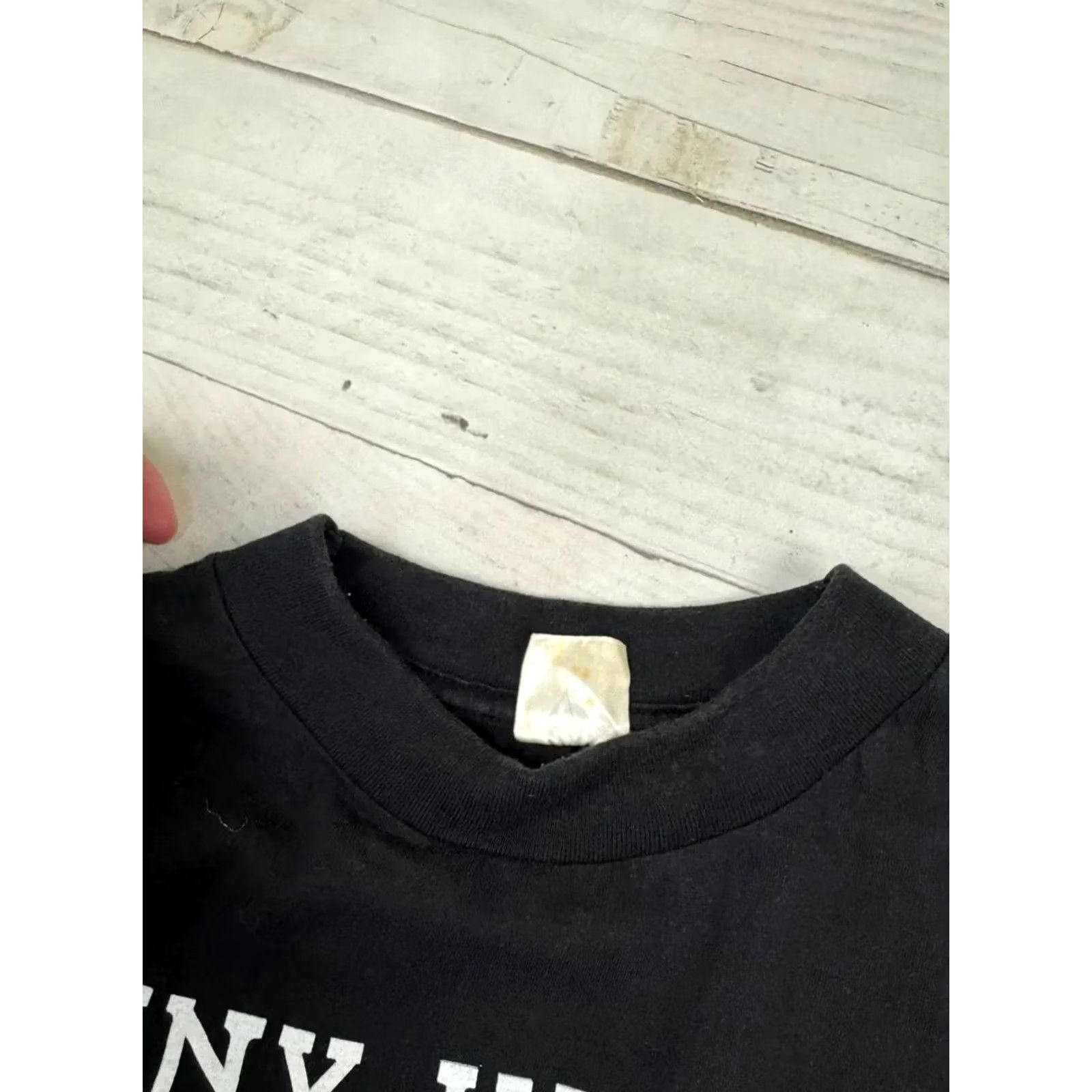 Vintage VINTAGE Nike Shirt Mens 1993 Universal Love Tour T Shirt Black L Size XS Size US L / EU 52-54 / 3 - 7 Thumbnail