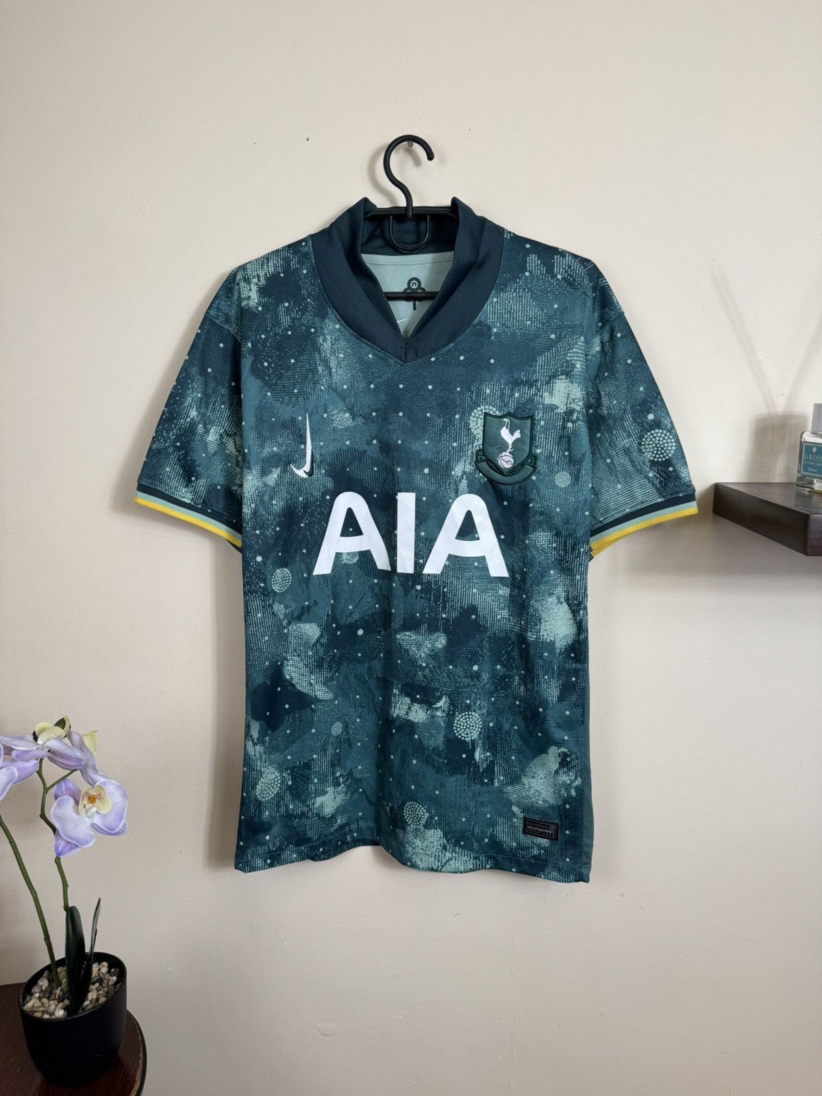 Nike Tottenham Hotspur Jersey #38 Oderbert Nike 2024-25 L Size US L / EU 52-54 / 3 - 4 Thumbnail