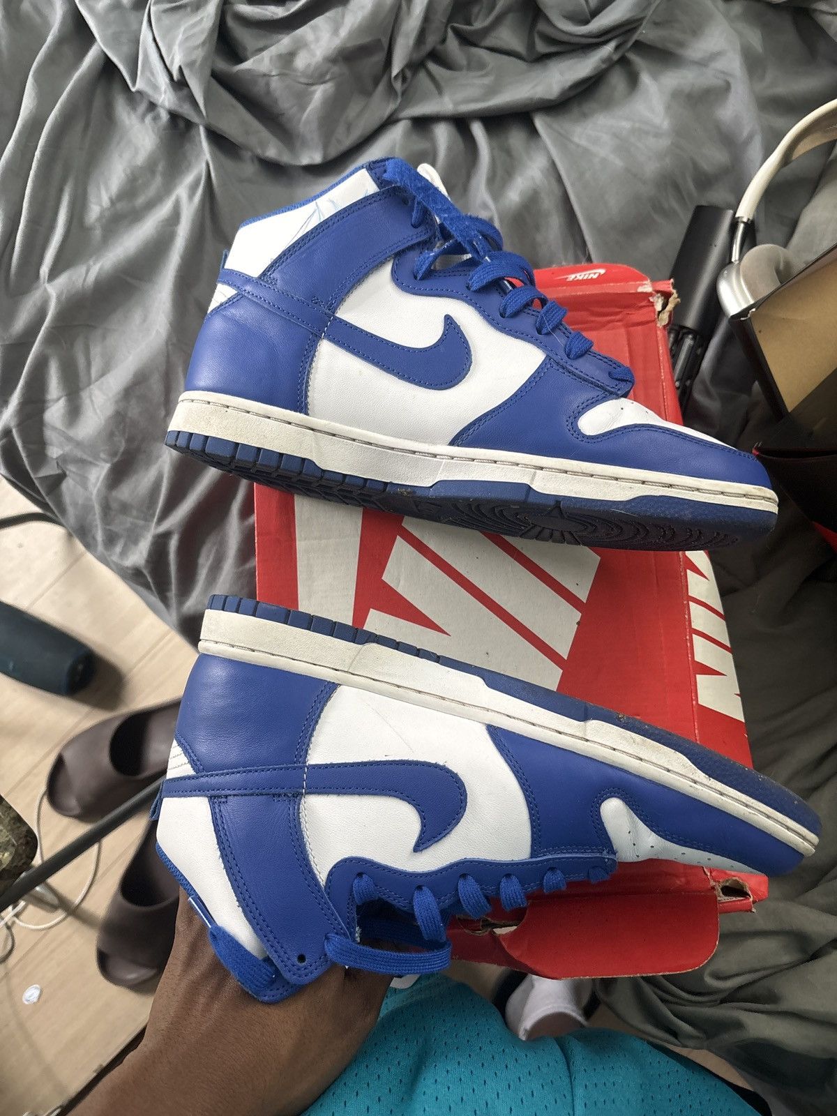 Nike Hi Top Nike SBs Size US 10.5 / EU 43-44 - 2 Thumbnail