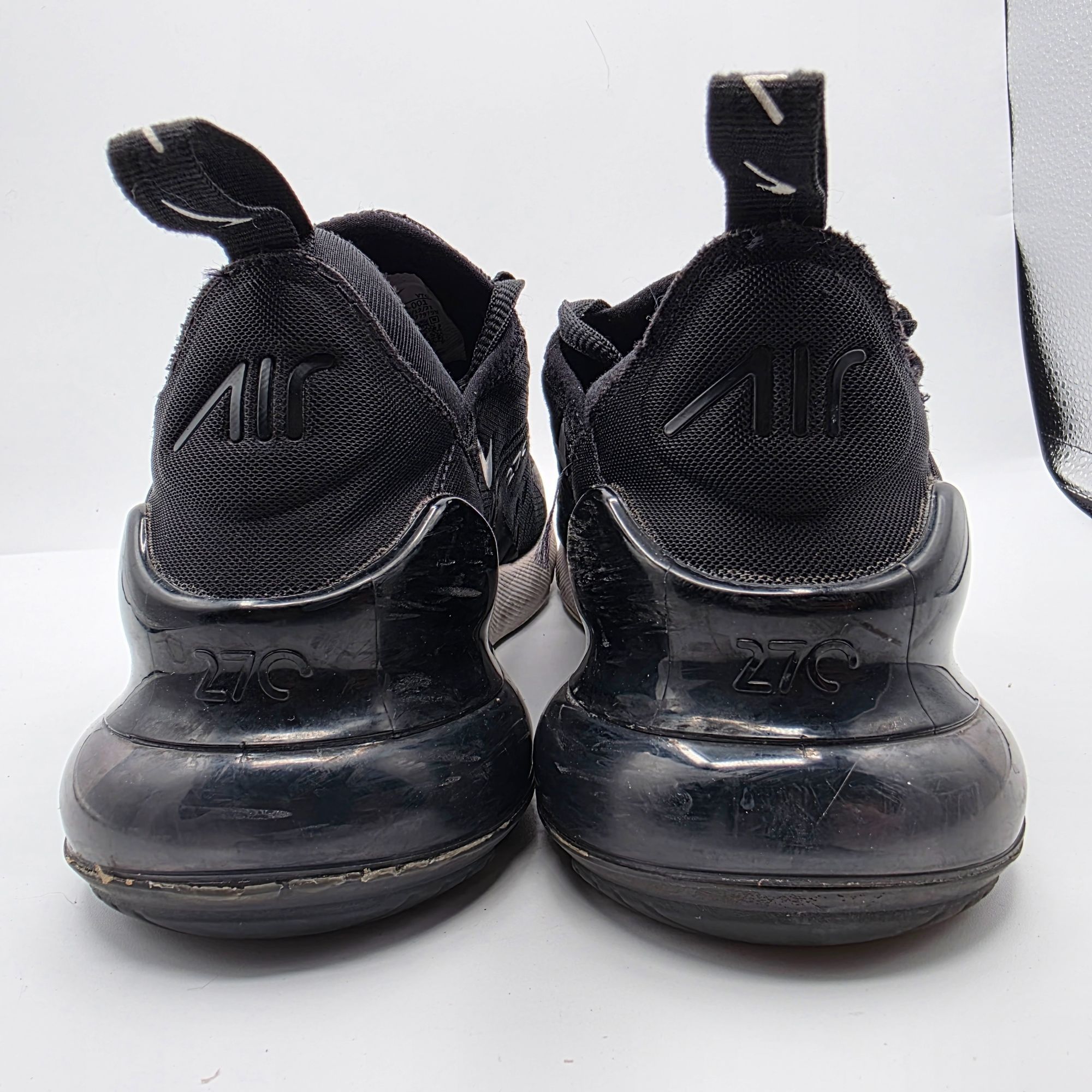 Nike Nike Air Max 270 Womens Size 8 Black White Athletic Shoes Sn Size US 8 / IT 38 - 4 Thumbnail
