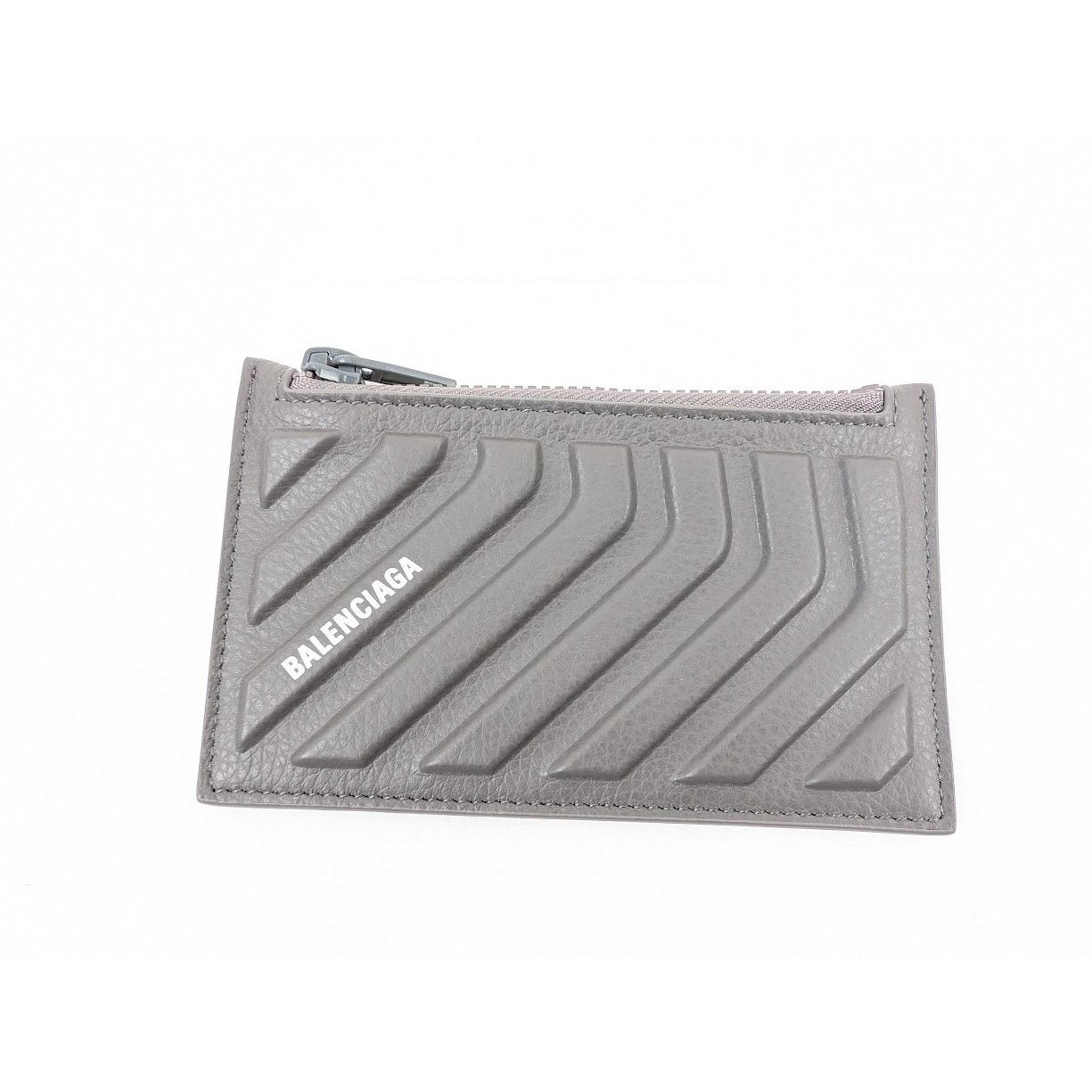 Balenciaga o1rshd1 Size: OS / Chevron Zip Wallet in Gray Size ONE SIZE - 2 Thumbnail