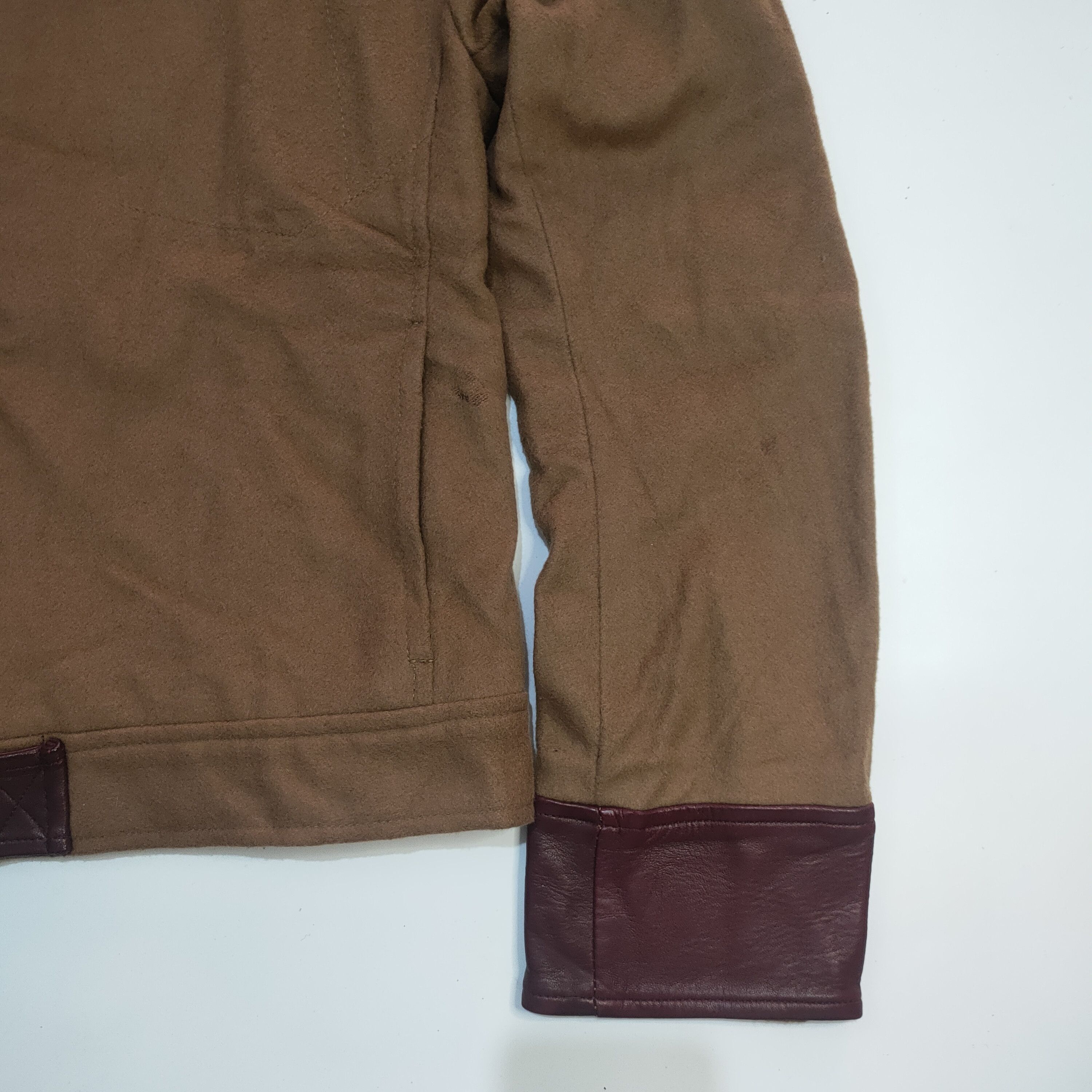 Dolce & Gabbana Dolce & Gabbana jacket combines canvas and leather accents. Size US S / EU 44-46 / 1 - 5 Thumbnail