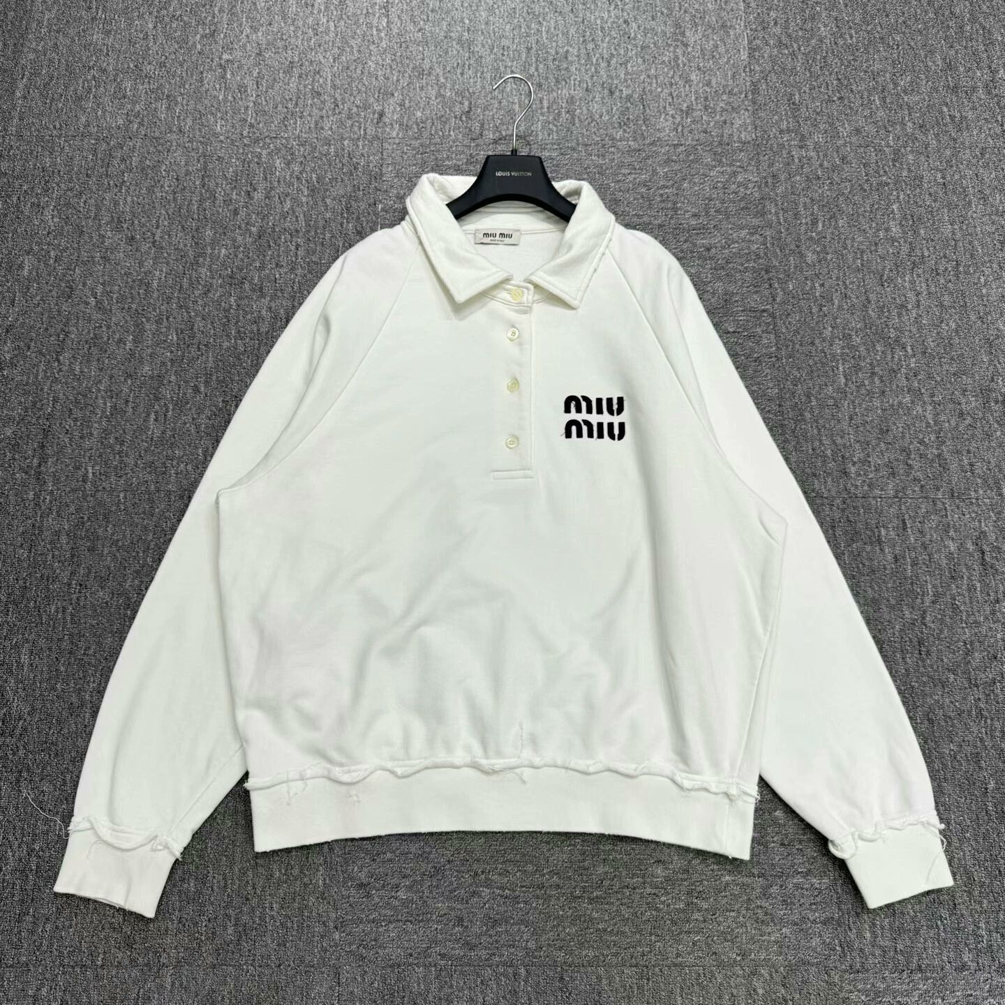 Miu Miu miu miu embroidered collar sweatshirt Size M / US 6-8 / IT 42-44 - 1 Thumbnail