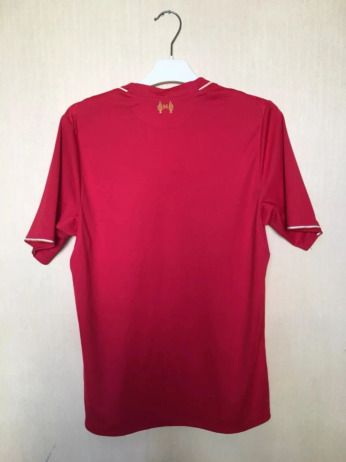 New Balance FC LIVERPOOL 2015 2016 HOME FOOTBALL JERSEY SOCCER SHIRT Size US S / EU 44-46 / 1 - 5 Thumbnail
