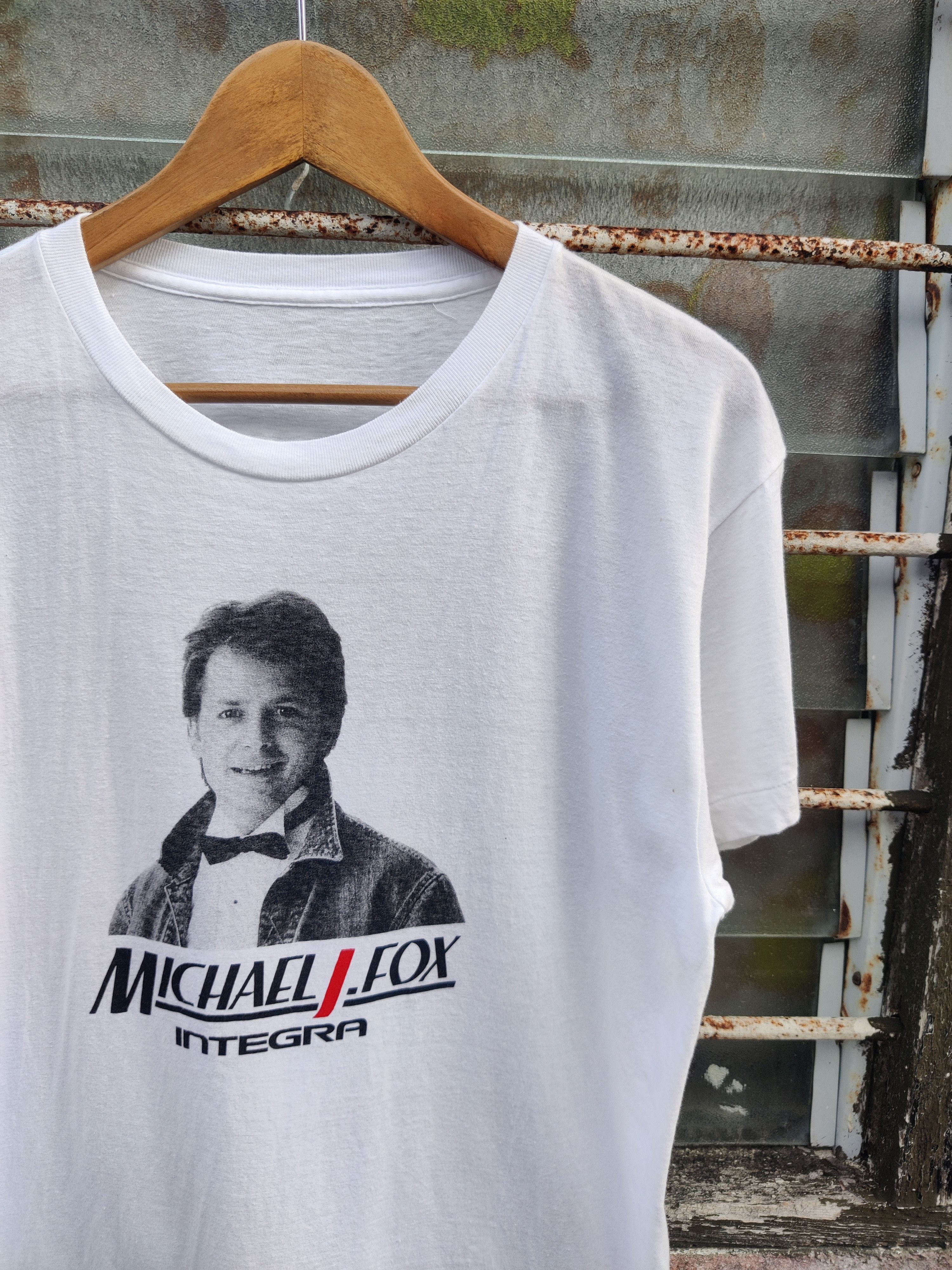 Honda 🔥OFFER🔥 Vintage Michael J. Fox x Honda Integra Promo Shirt Size US M / EU 48-50 / 2 - 3 Thumbnail
