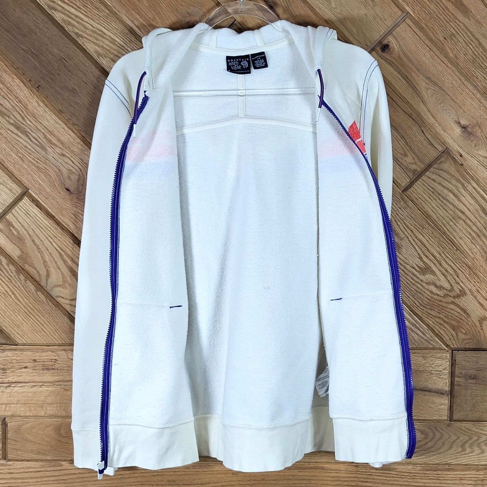Mountain Hardwear Mountain Hardwear Full Zip Hoodie Womens L Cream Graphic Print Fleece Zip Hooded Pockets Size L / US 10 / IT 46 - 5 Thumbnail