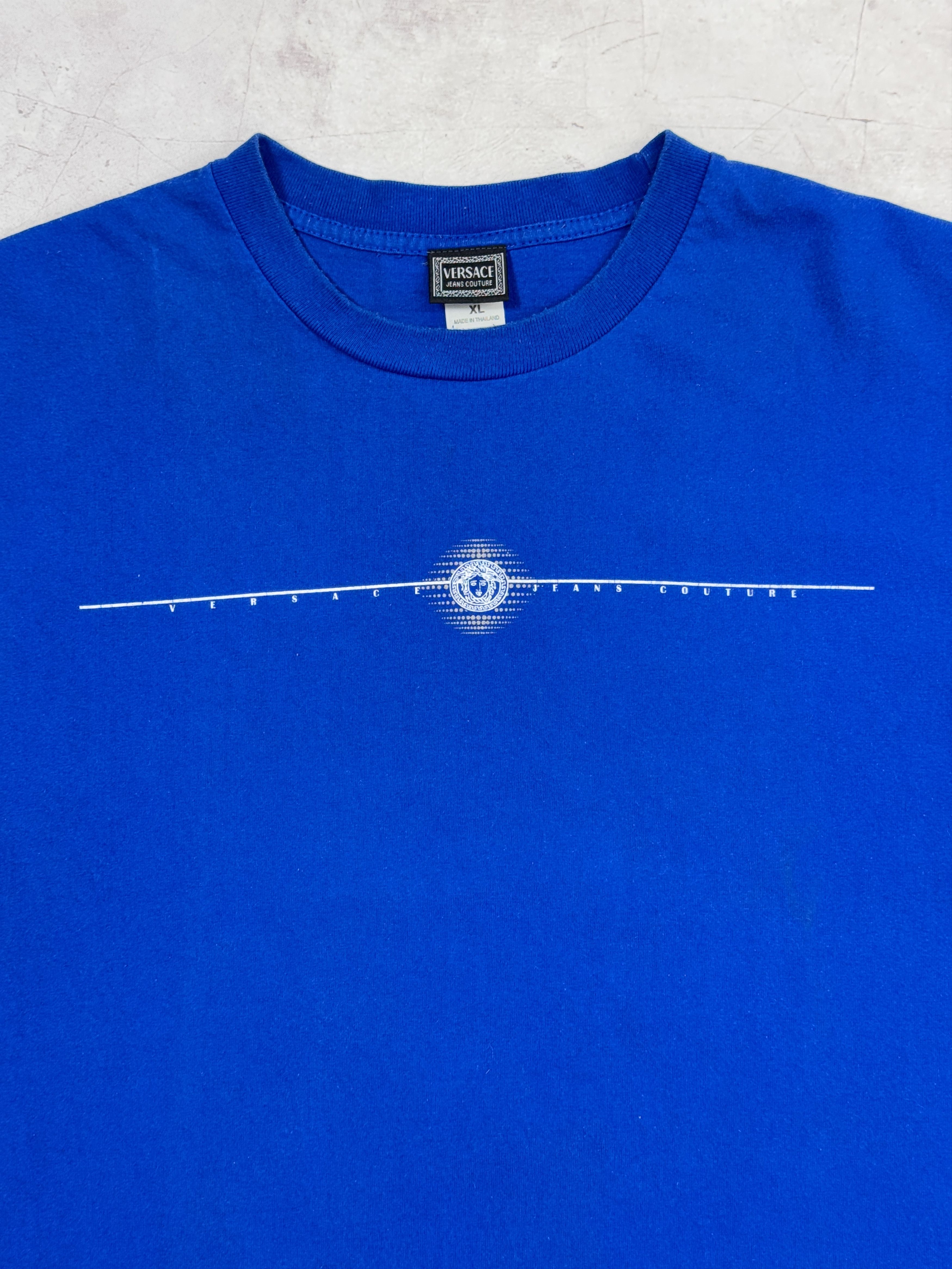 Versace × Versace Jeans Couture × Vintage Vintage Versace Jeans Couture T-Shirt Medusa Logo Size US XL / EU 56 / 4 - 4 Thumbnail