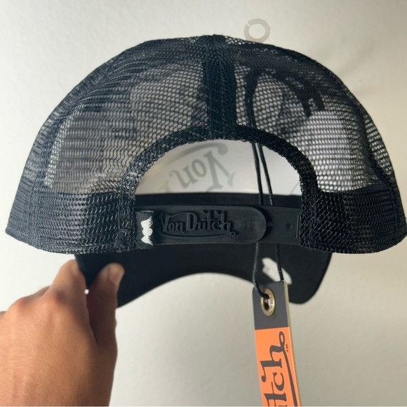 Designer × Von Dutch NWT VON DUTCH CLASSIC TRUCKER 51 BLACK WHITE PATCH HAT Size ONE SIZE - 6 Thumbnail