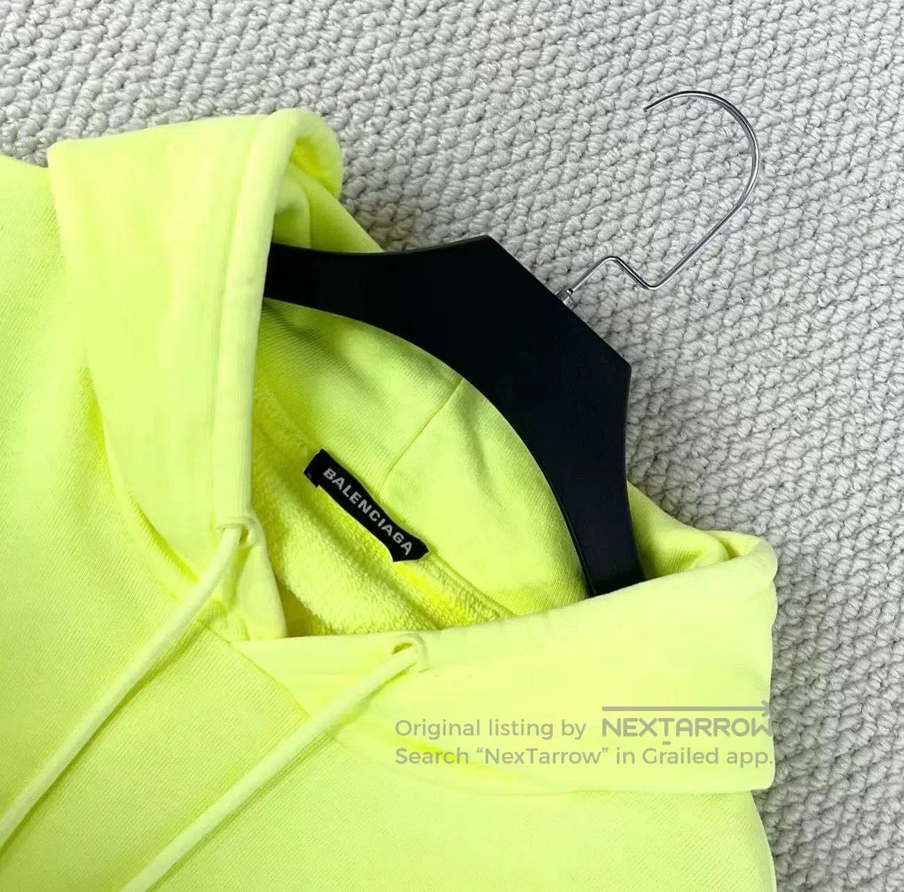 Balenciaga balenciaga neon yellow logo hoodie unisex. Size US M / EU 48-50 / 2 - 3 Thumbnail