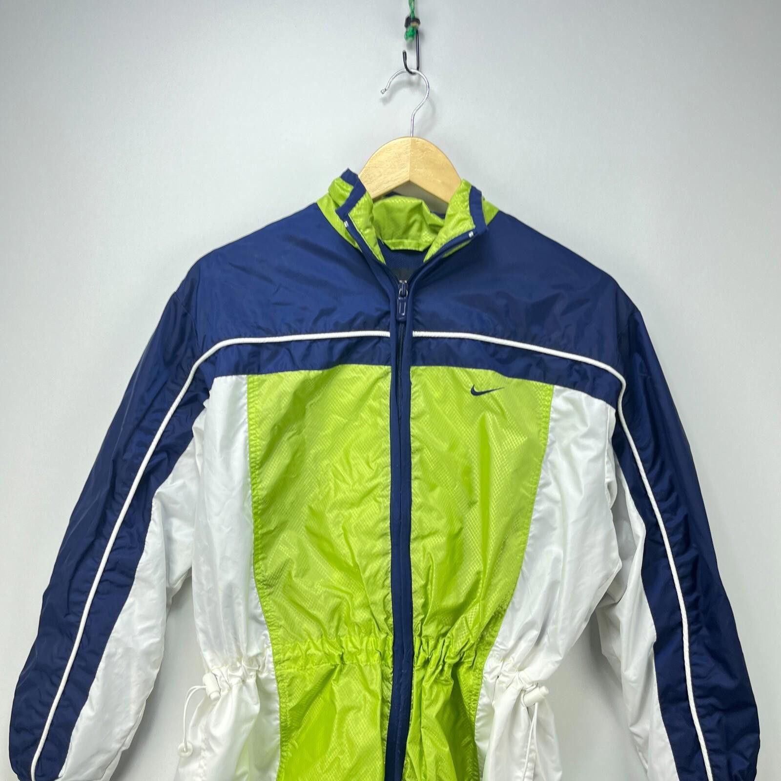 Nike Vintage '90s Nike Windbreaker Jacket Women's Small Size S / US 4 / IT 40 - 2 Thumbnail