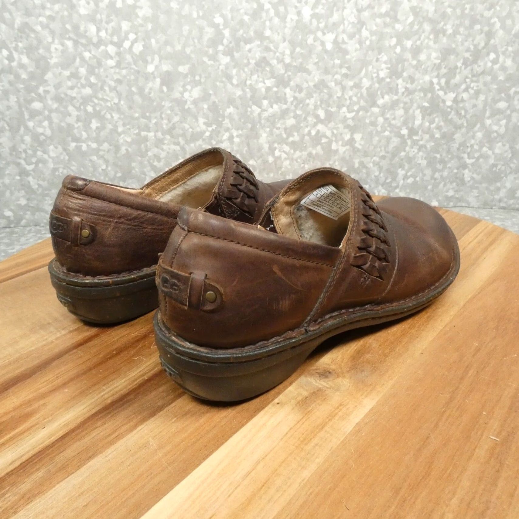 Ugg UGG Clogs Womens 9 Anila Brown Leather Block Heel Mules Fleece Lined 1005427 Size M / US 6-8 / IT 42-44 - 3 Thumbnail
