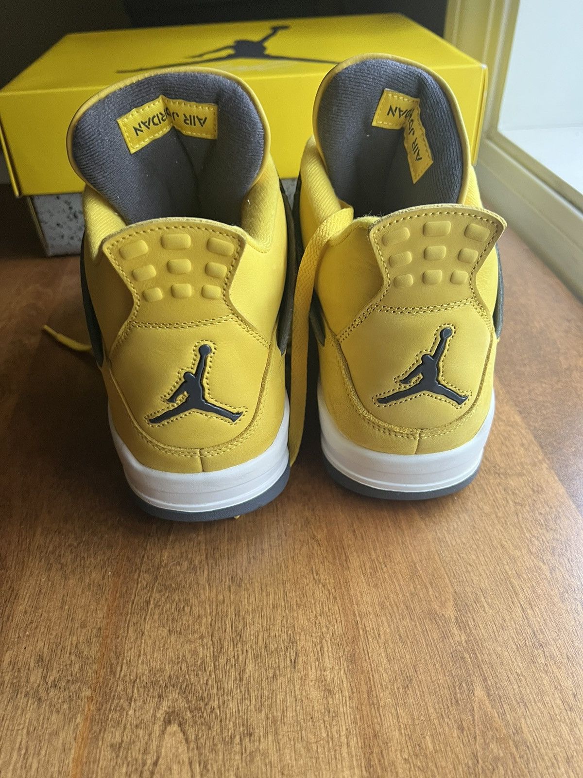 Jordan Brand × Nike Nike Air Jordan 4 Retro Lightning 2021 Size US 12 / EU 45 - 3 Thumbnail