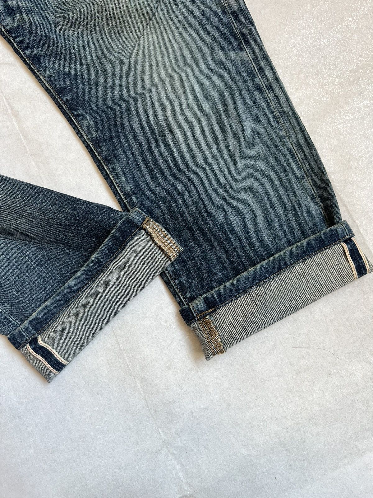 Uniqlo Uniqlo Selvedge Denim Distressed Slim Fit Size US 32 / EU 48 - 5 Thumbnail