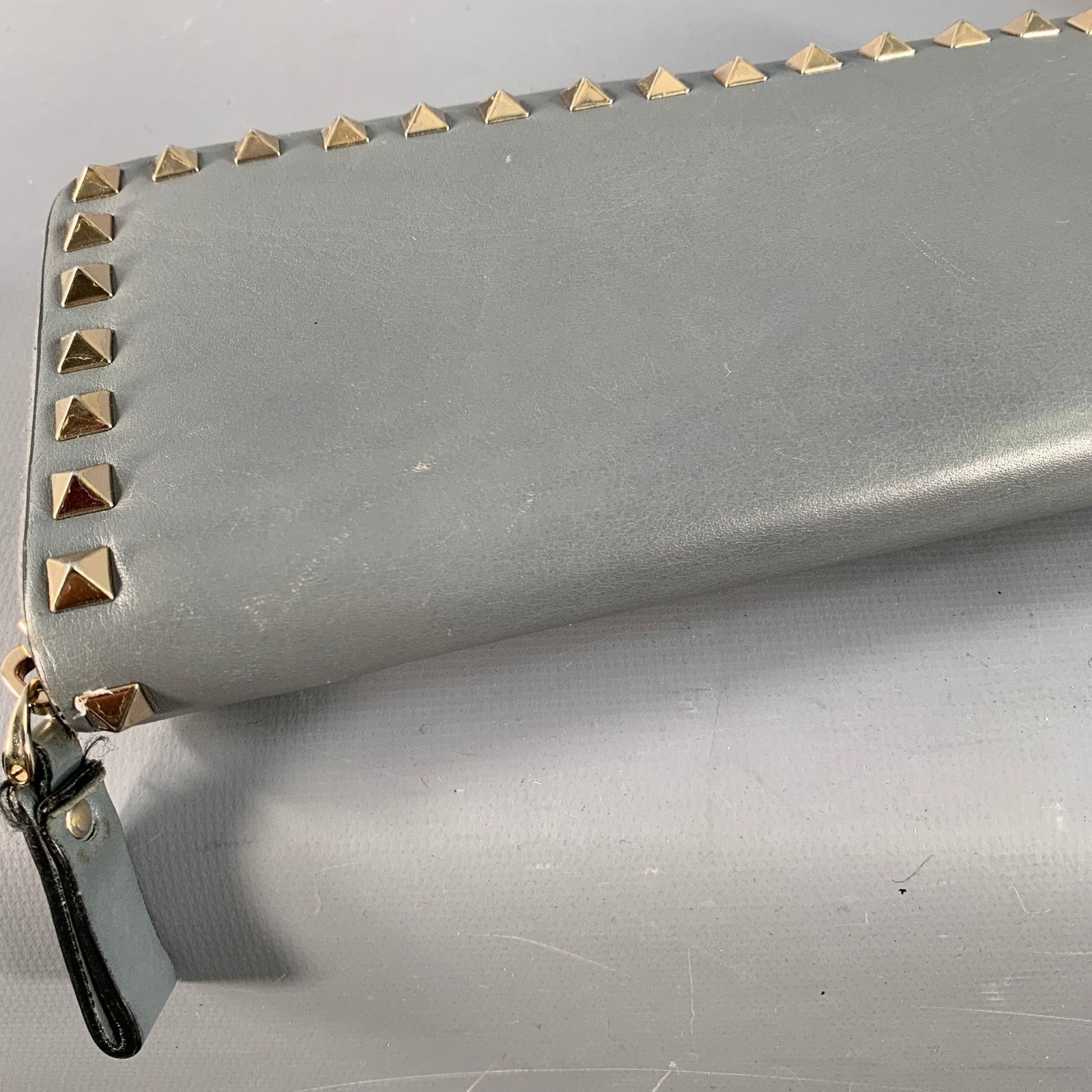 Valentino Rockstud Grey Gold Studded Leather Checkbook Wallet Size ONE SIZE - 8 Thumbnail
