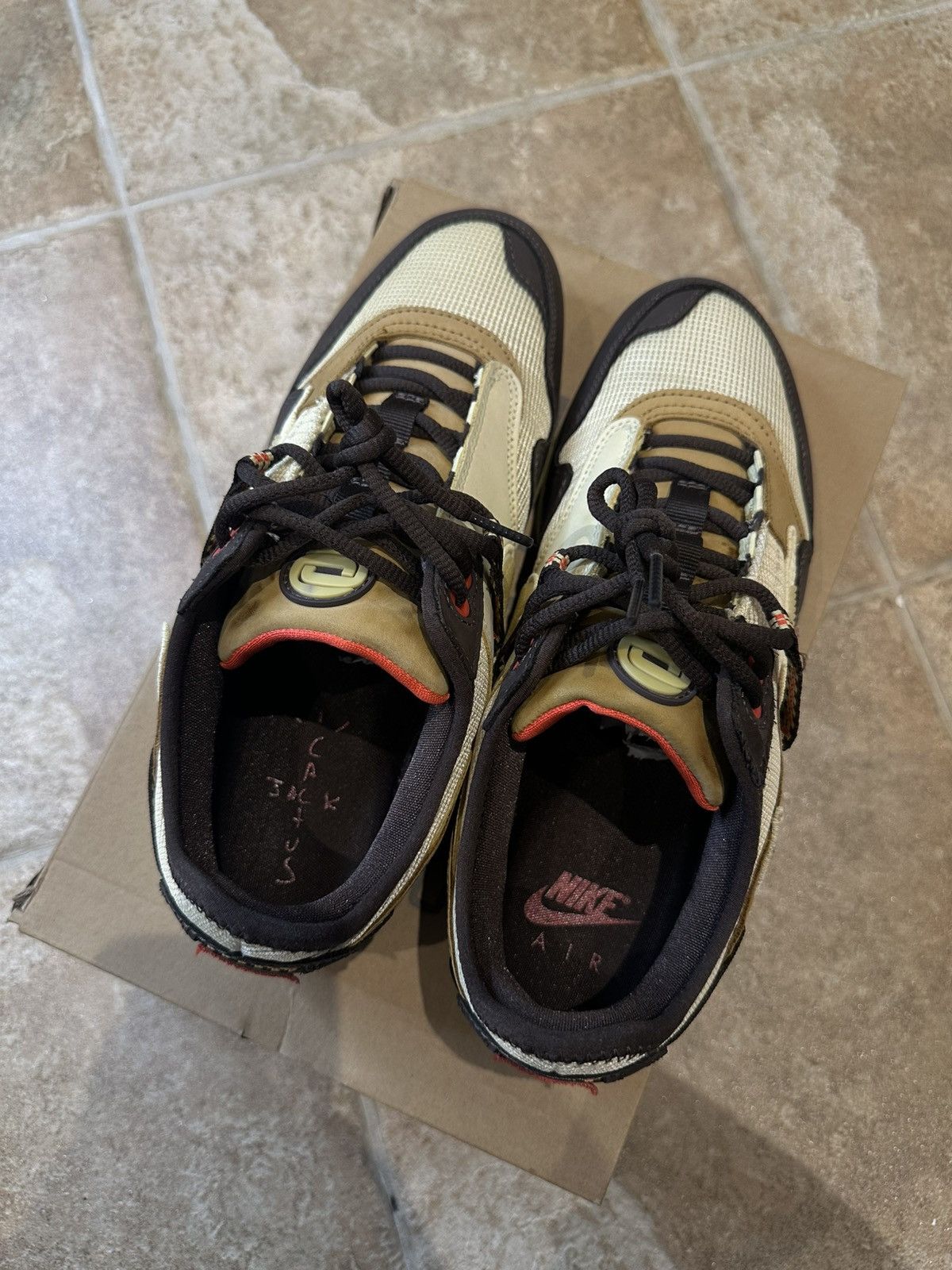 Nike × Travis Scott Travis Scott Nike Air Max 1 Baroque Brown Size US 9.5 / EU 42-43 - 7 Thumbnail