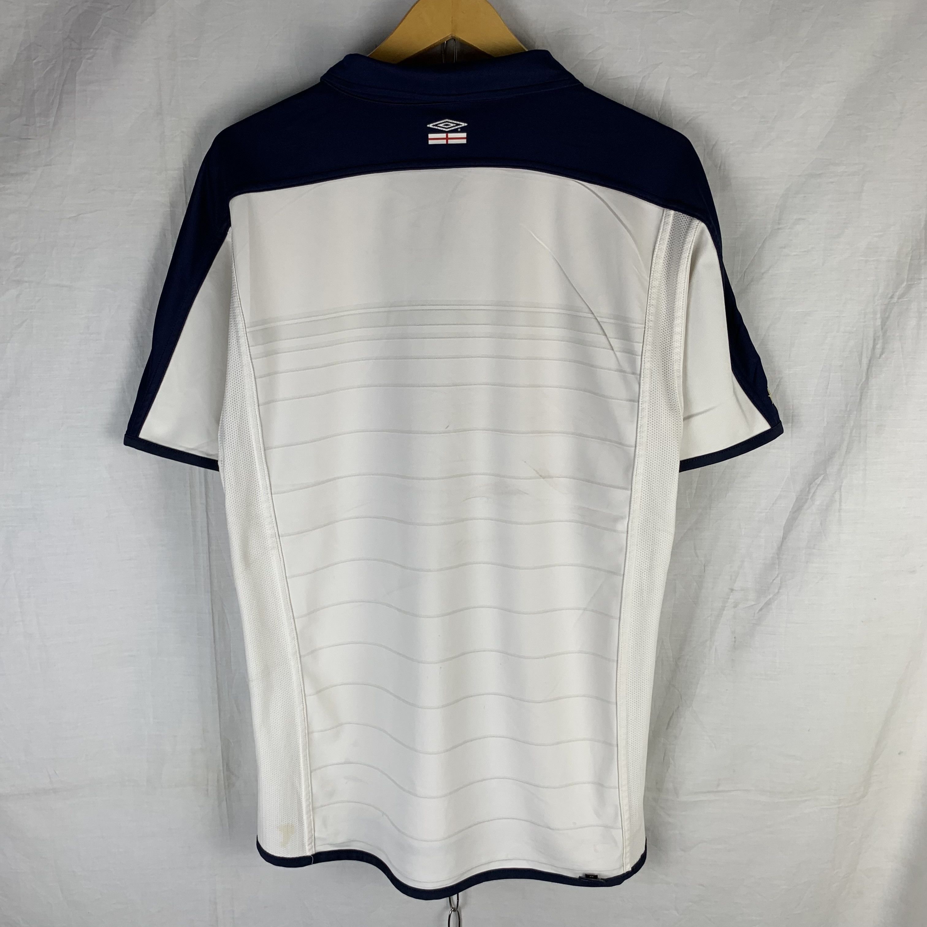 Umbro 2003/05 Umbro England Reversible Jersey Size US M / EU 48-50 / 2 - 11 Thumbnail