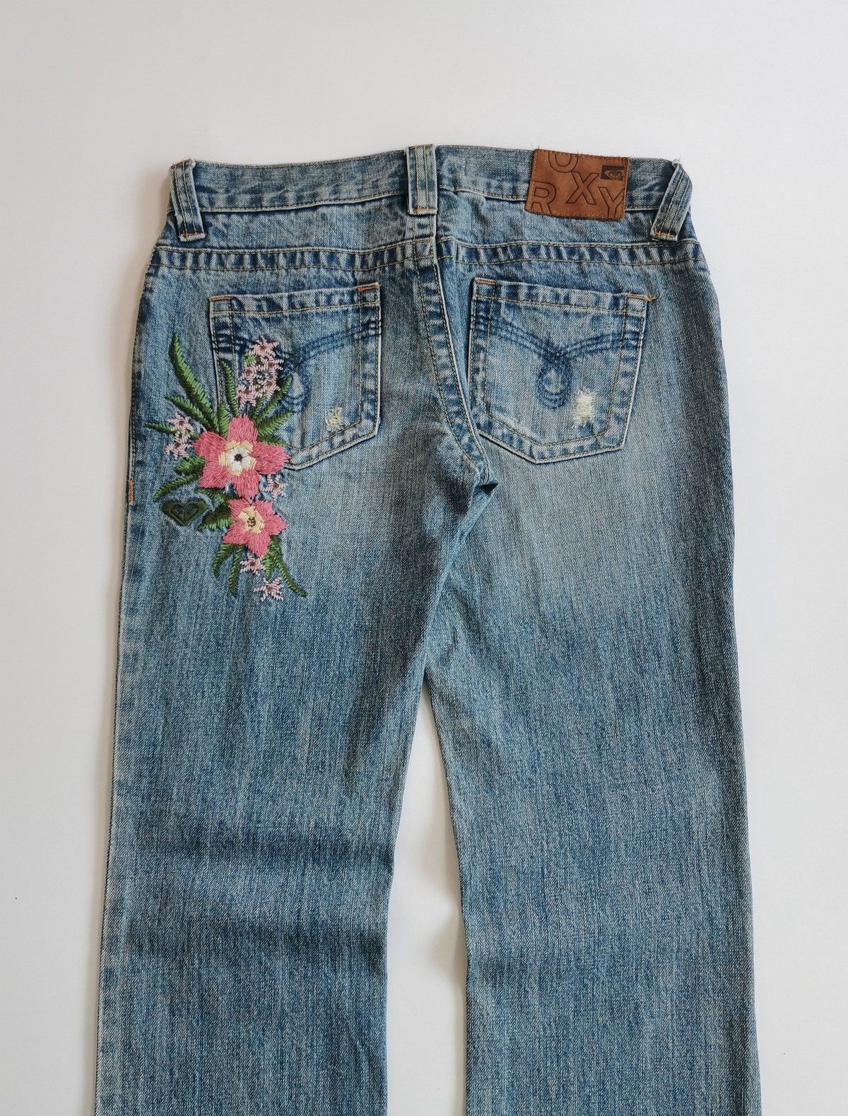 Vintage Roxy Cloudbreak Bootcut Embroidery Flowers Jeans Size 30" / US 8 / IT 44 - 2 Thumbnail