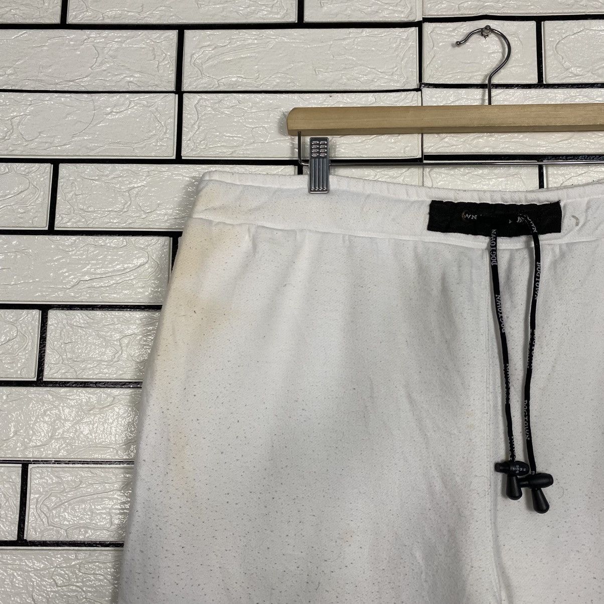 Japanese Brand 📌Vintage Sweatpants Jogger Dog Town Big Logo Size US 32 / EU 48 - 8 Thumbnail