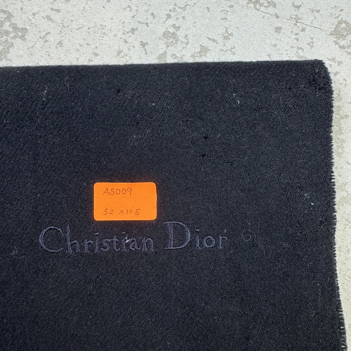 Christian Dior Monsieur Christian Dior Plain Scarf / Muffler / Neckwear - as009 Size ONE SIZE - 10 Thumbnail