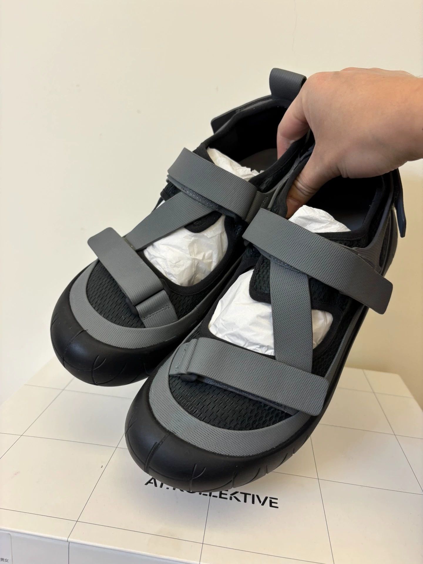 Other at.kollektive x Kiko Outdoor Shoe 95% New US10-10.5 Size US 10 / EU 43 - 3 Thumbnail