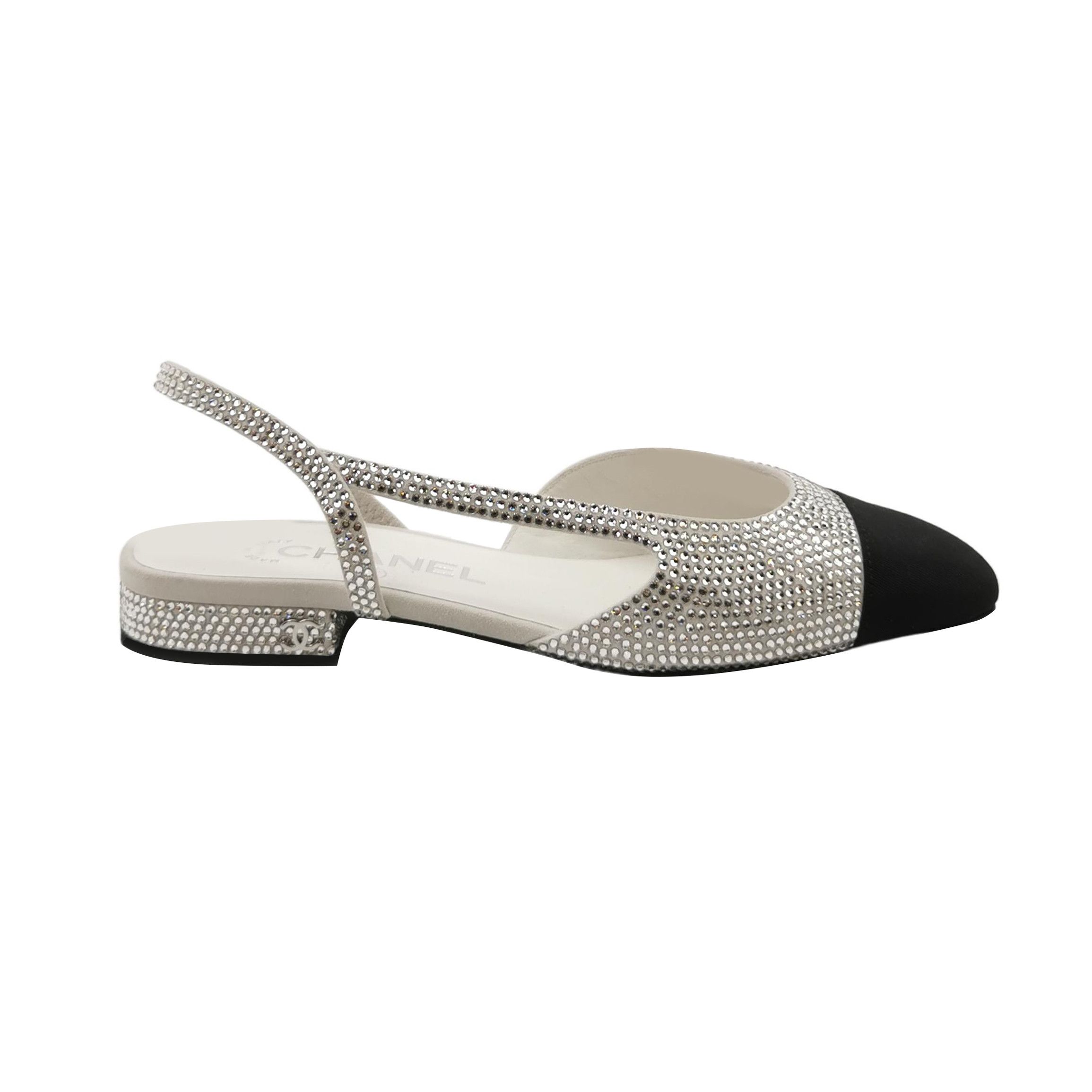 Chanel Chanel Women 5 Flats Size US 5 / IT 35 - 1 Thumbnail