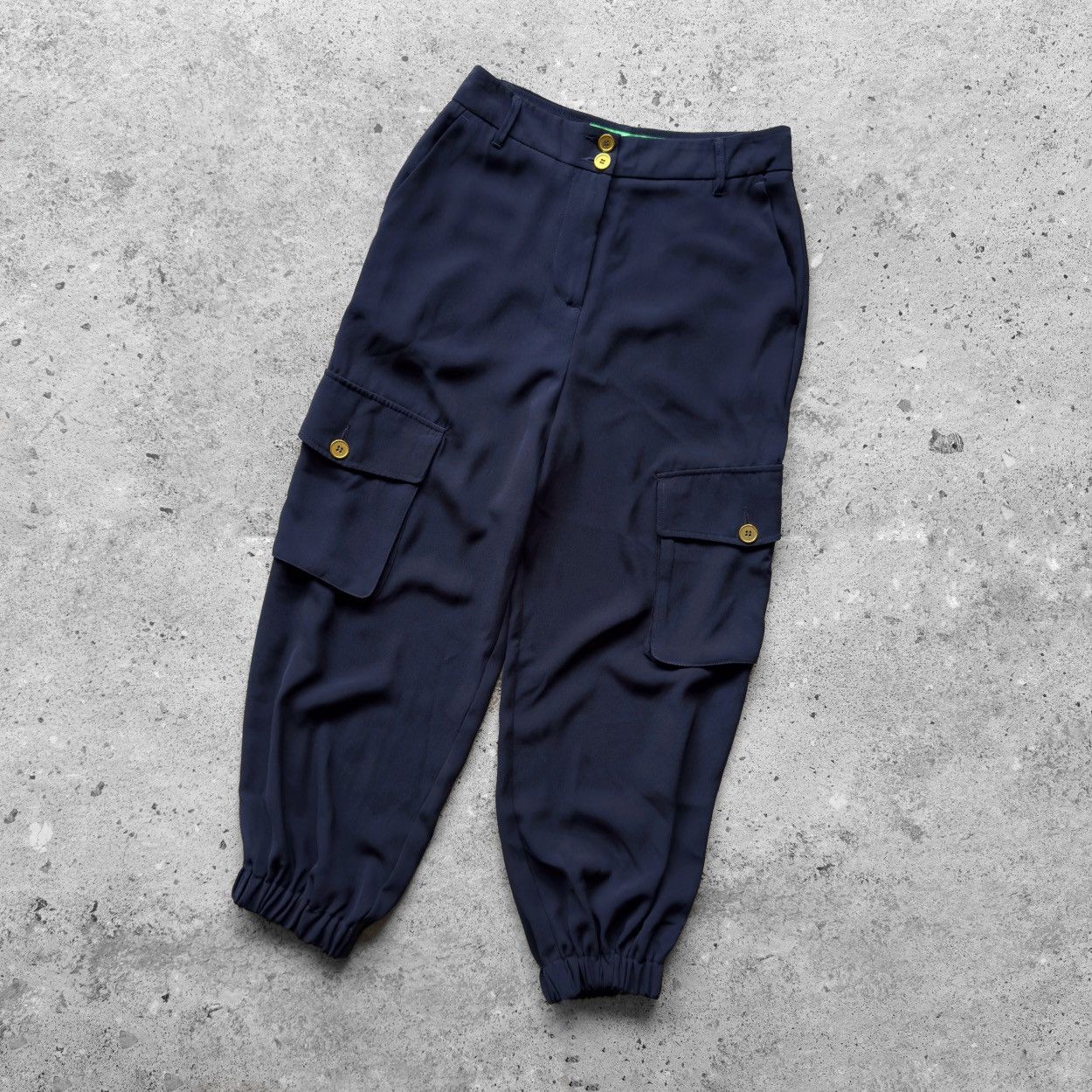 Designer × United Colors Of Benetton United Colors of Benetton Lightweight Trousers Pants Cargo Size 28" / US 6 / IT 42 - 1 Thumbnail