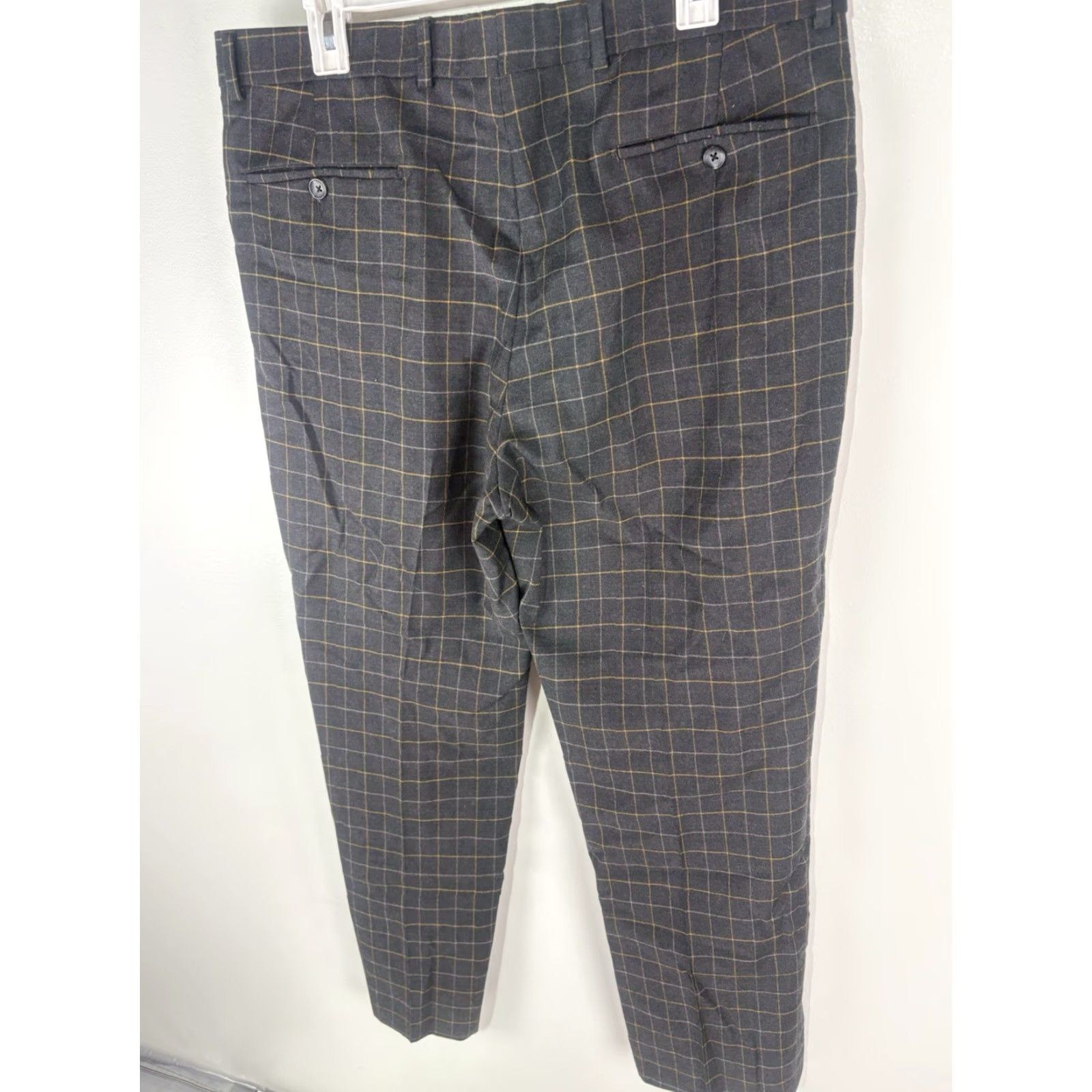 Vintage BALLIN Gray Plaid Dress Pants Men’s Regular Size 36x29 Wool Blend Business Casual Size US 36 / EU 52 - 4 Thumbnail