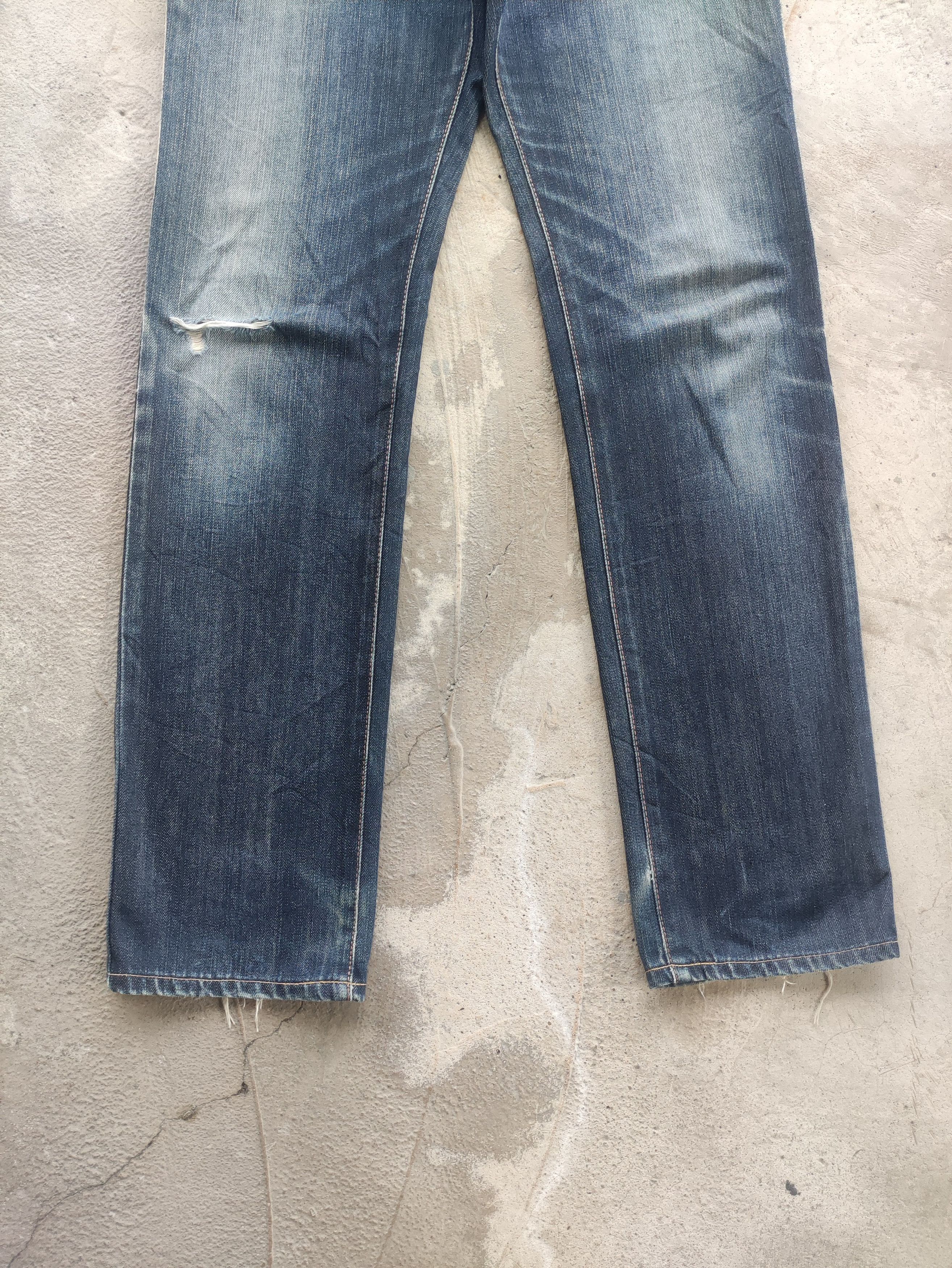 Edwin Vintage Edwin 403 Japan Jean Distressed Faded Denim Size US 32 / EU 48 - 4 Thumbnail