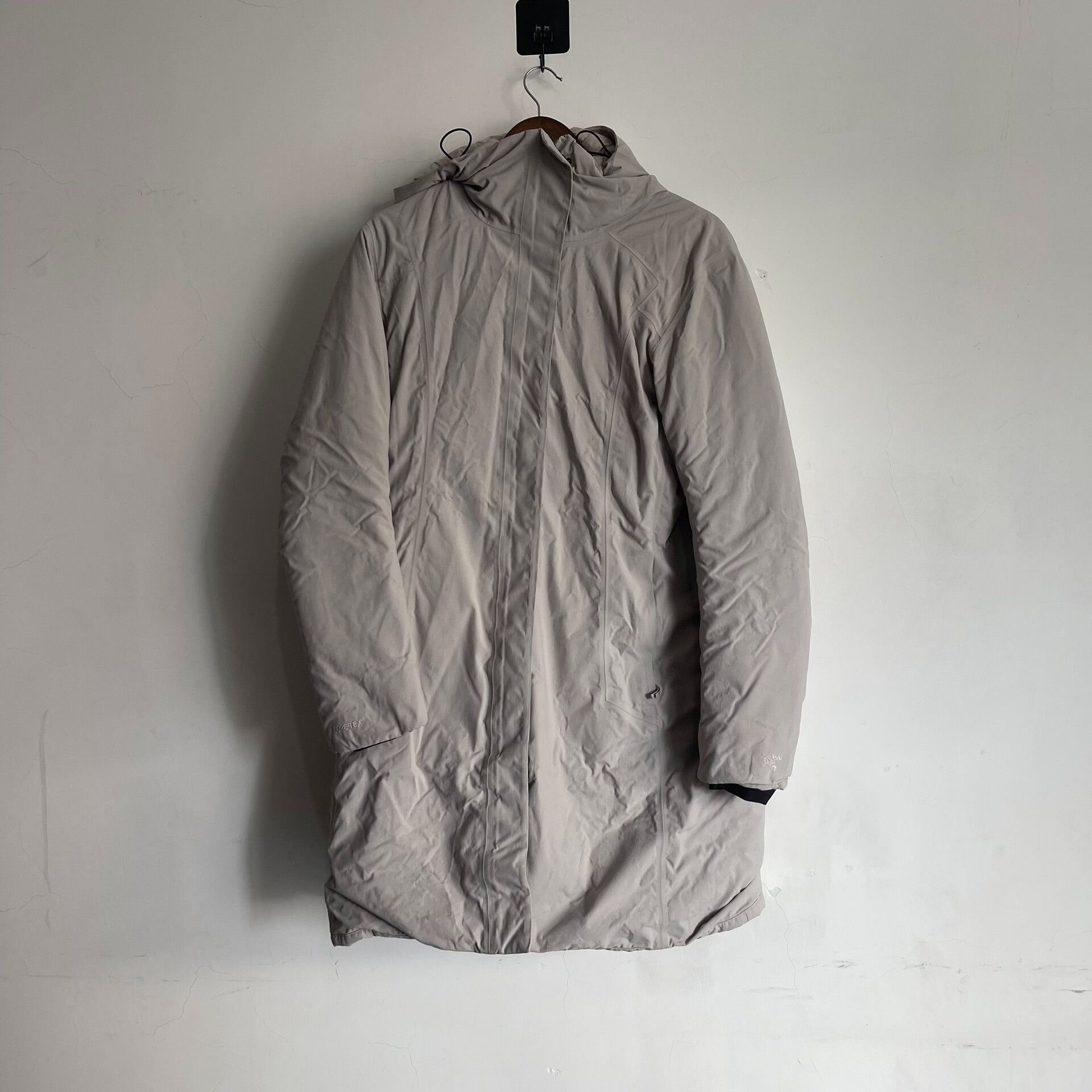 Arc'teryx Arcteryx Women's Centrale Parka Jacket Size M / US 6-8 / IT 42-44 - 1 Thumbnail